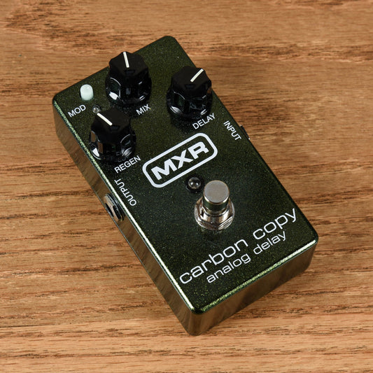 MXR M169 Carbon Copy Analog Delay Effects and Pedals / Delay