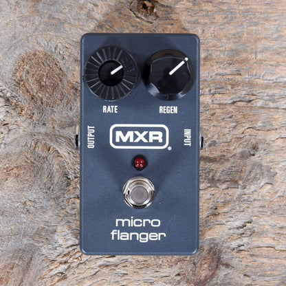 MXR M-152 Micro Flanger Effects and Pedals / Flanger