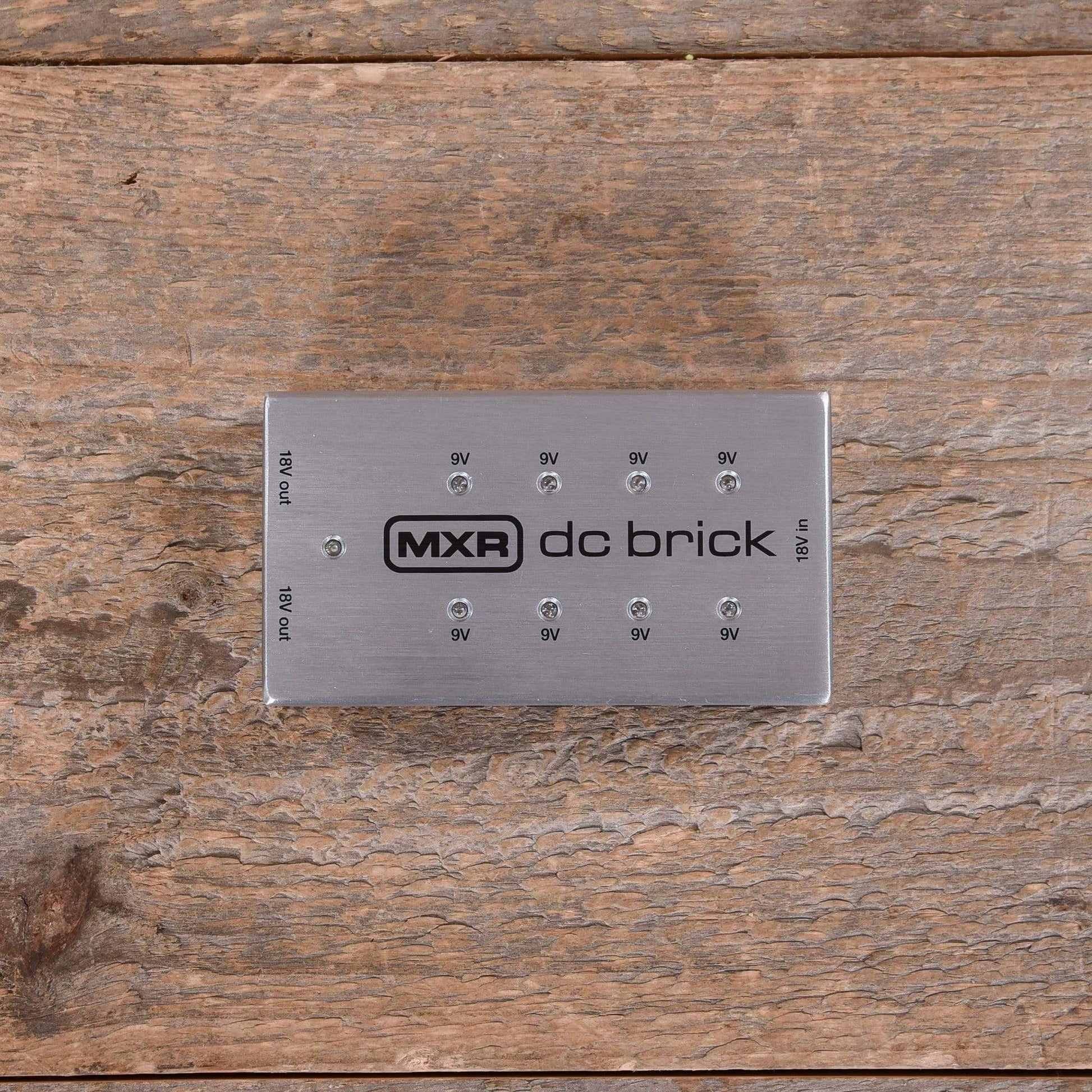MXR M237 DC Brick Power Supply Effects and Pedals / Pedalboards and Power Supplies