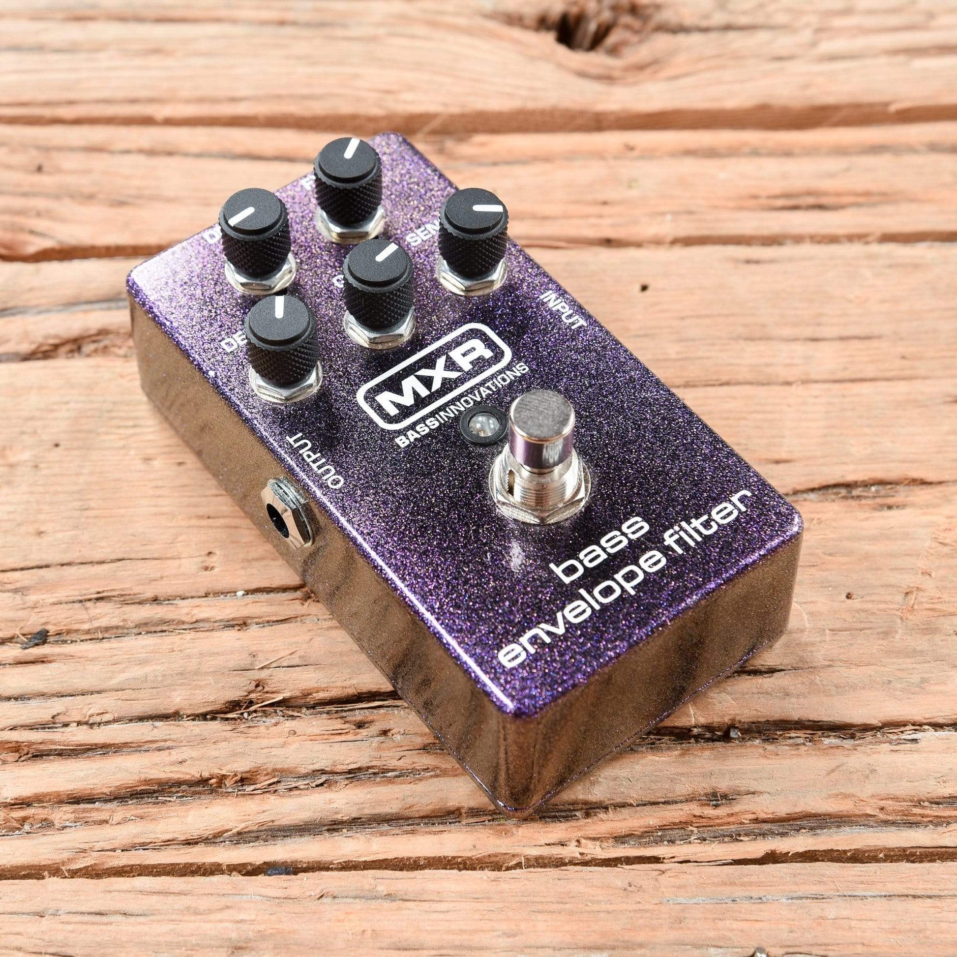 MXR M-82 Bass Envelope Filter Effects and Pedals / Wahs and Filters