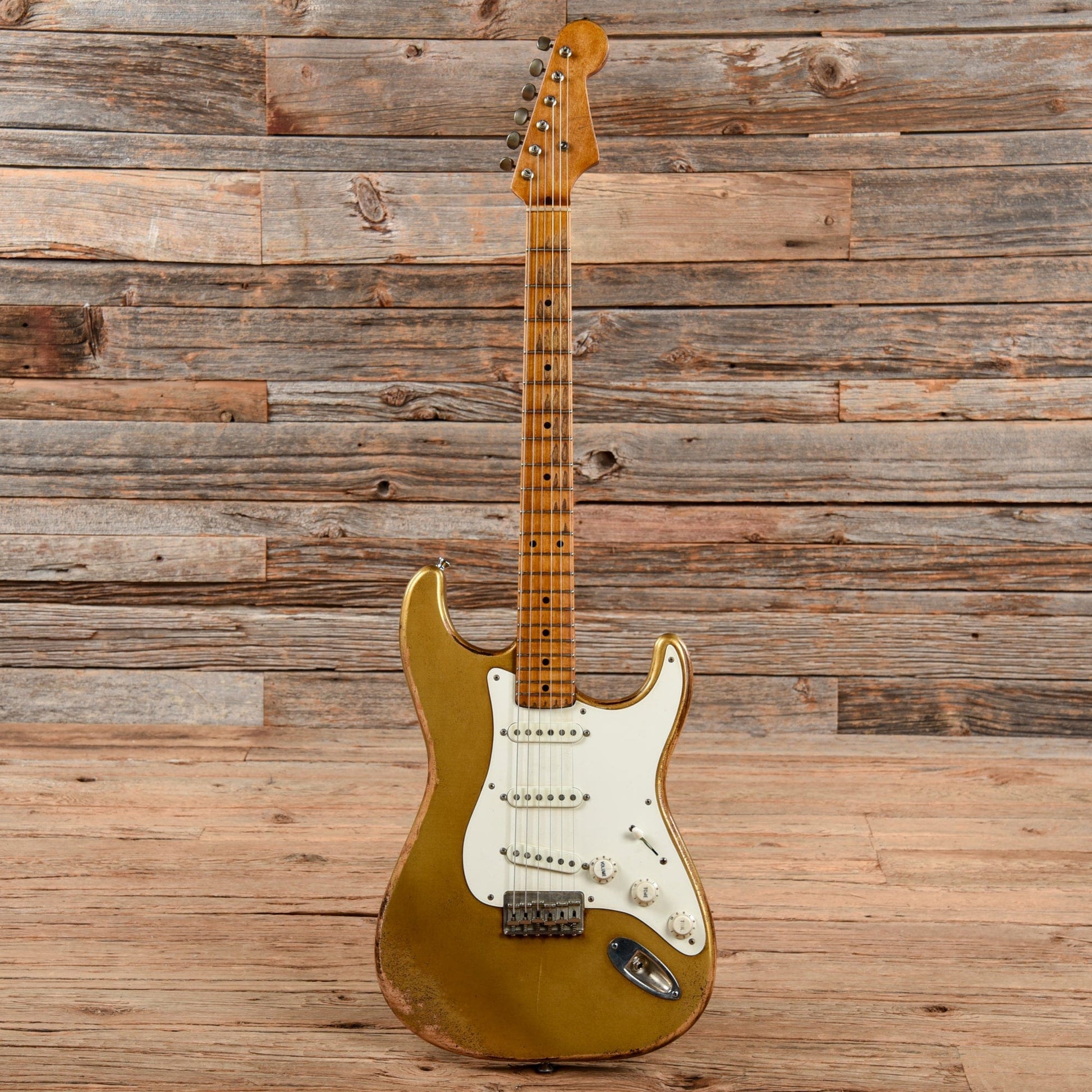 Nacho Banos S-Style Electric Guitar Aztec Gold Electric Guitars / Solid Body