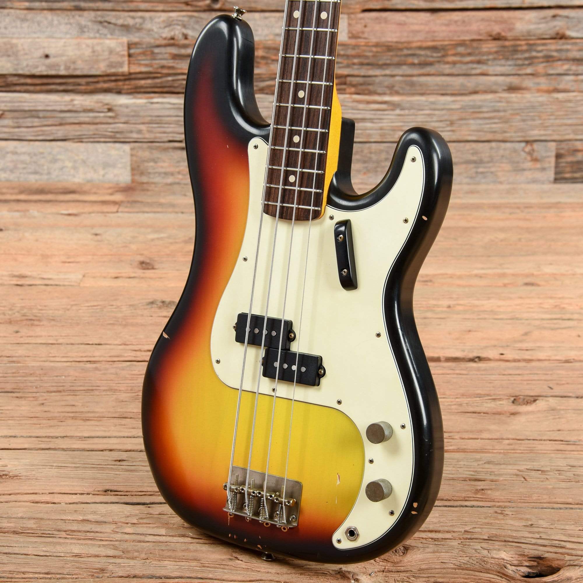 Nash PB-63 Sunburst Bass Guitars / 4-String