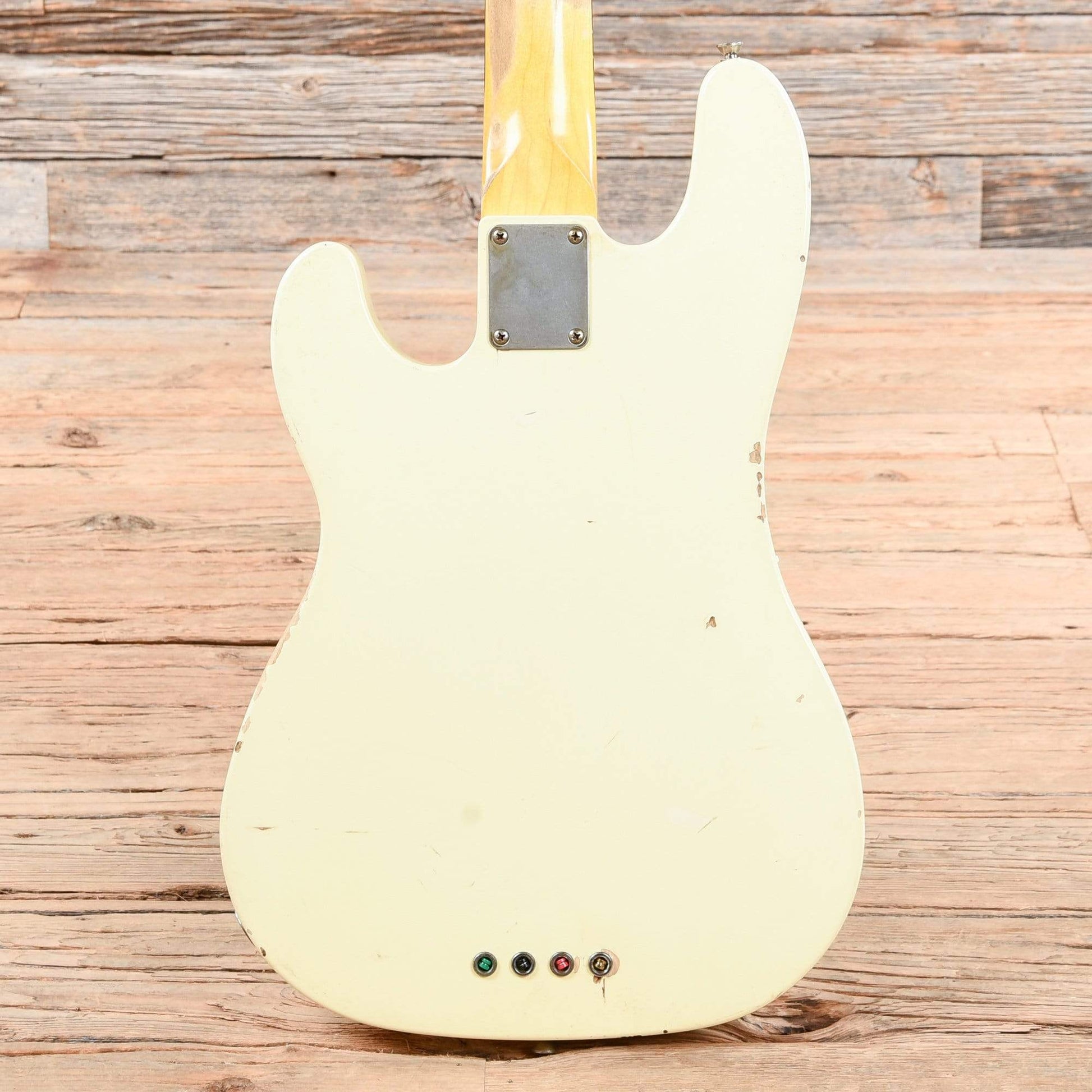 Nash TB-68 Aged White Bass Guitars / 4-String
