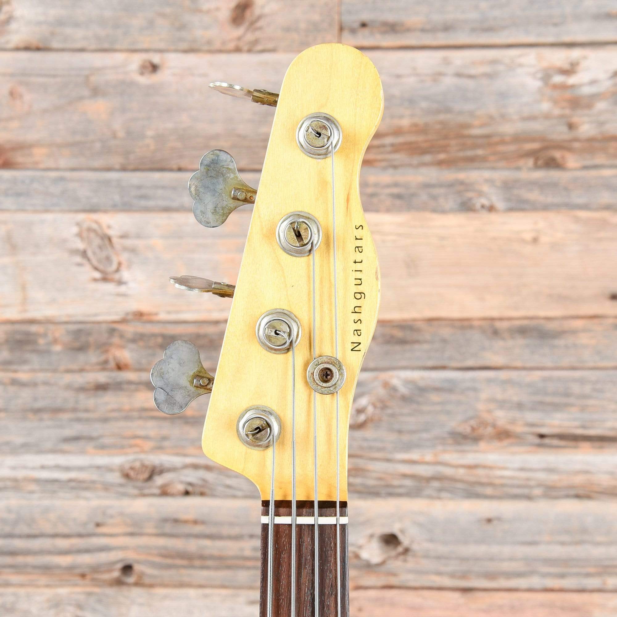 Nash TB-68 Aged White Bass Guitars / 4-String