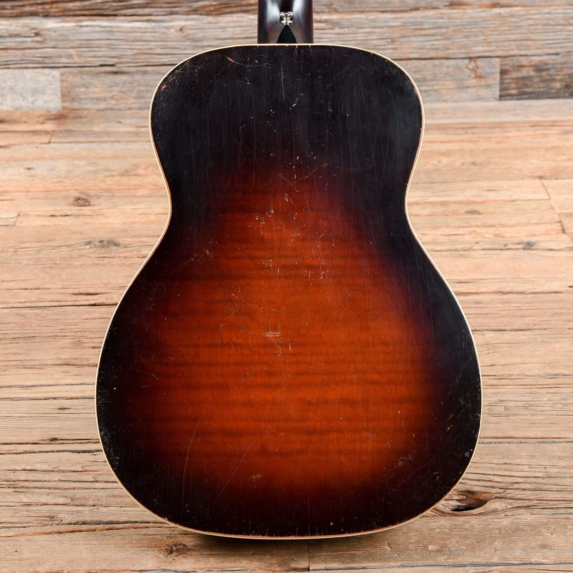 National Trojan Sunburst 1937 Acoustic Guitars / Resonator