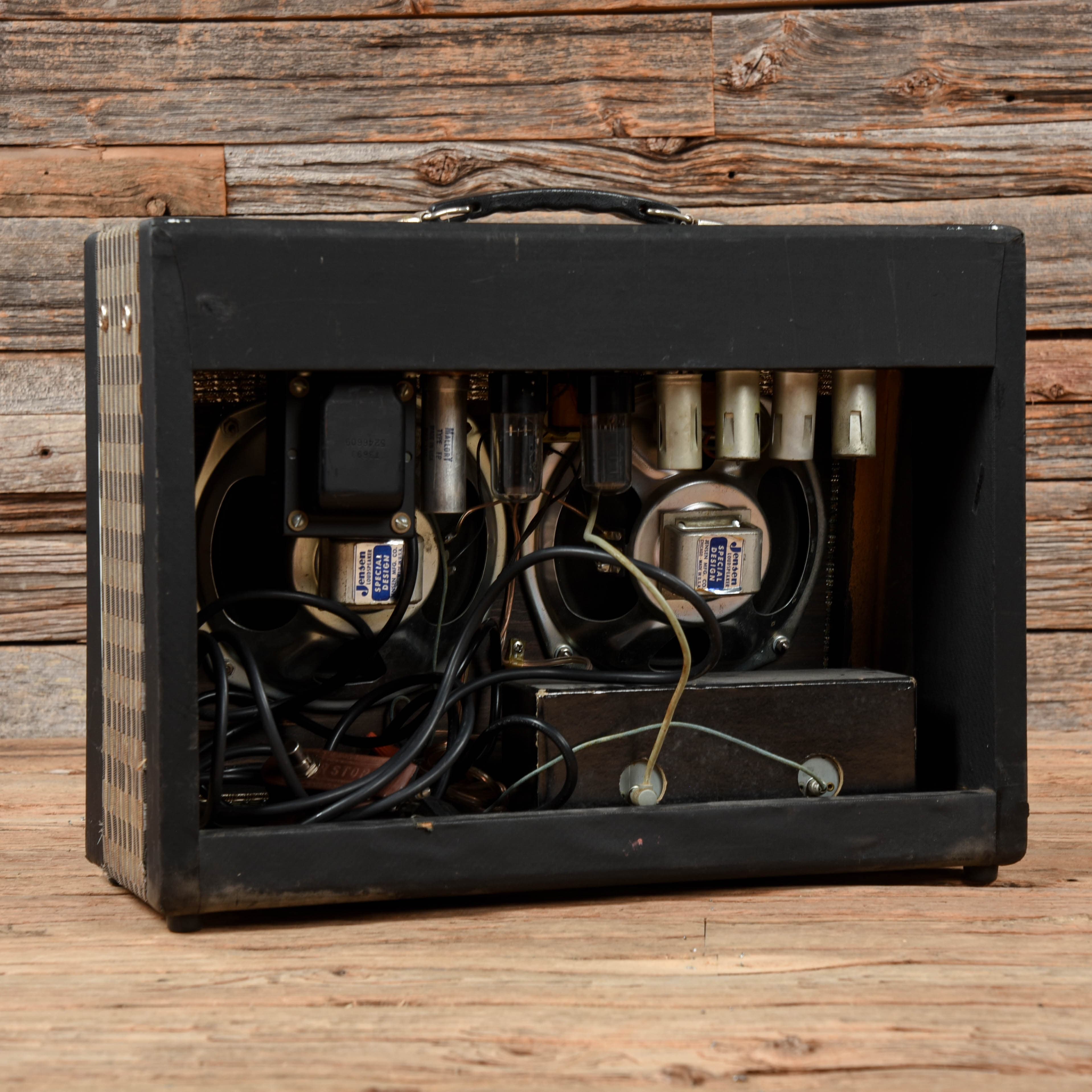 National N6422TR  1966 Amps / Guitar Cabinets