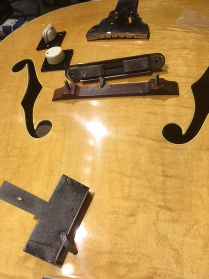 National Model 1111 Aristocrat Natural 1958 Electric Guitars / Hollow Body