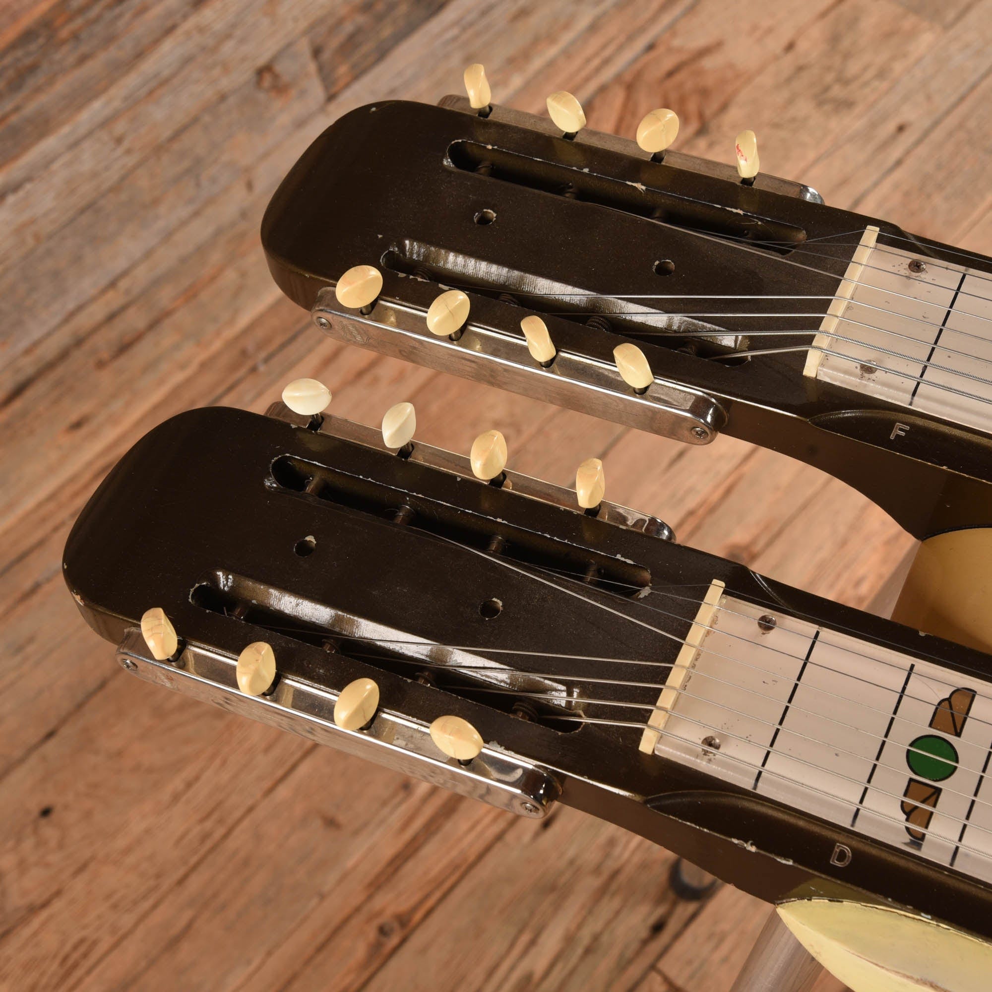 National Grand Console  1960s Electric Guitars / Solid Body