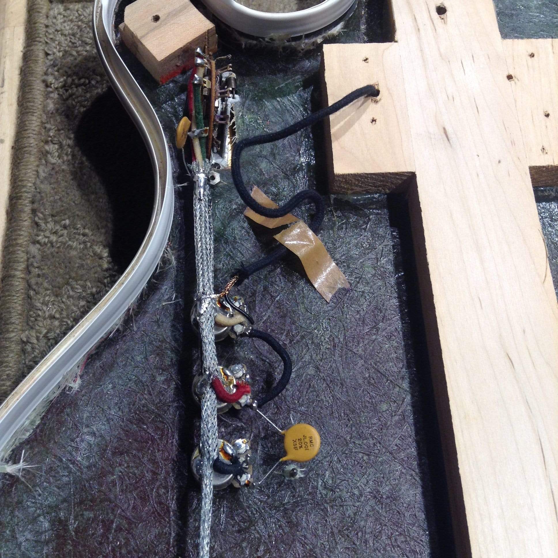 National Val-Pro 82 Vermillion Red 1961 Electric Guitars / Solid Body