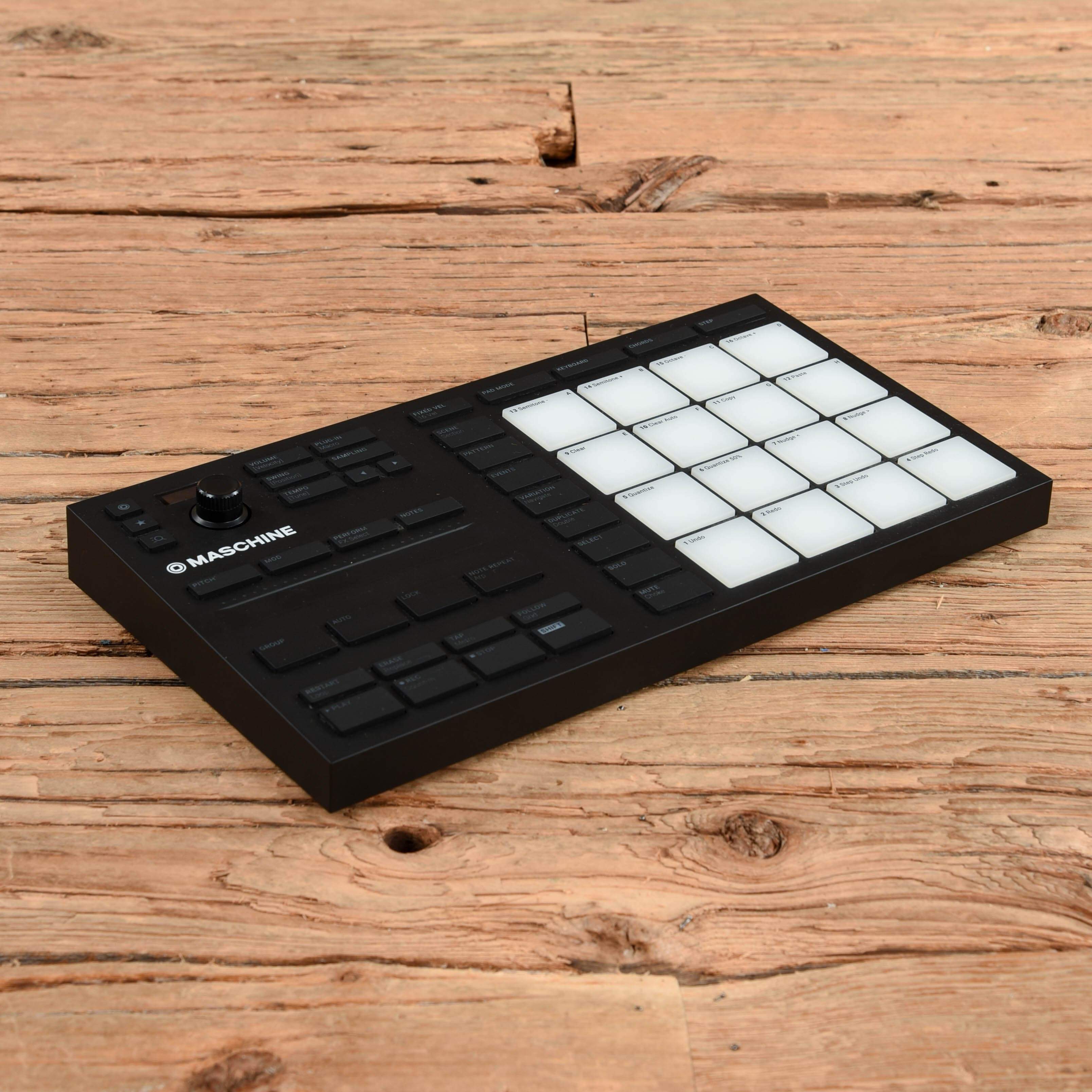 NativeInstruments Mikro MK3 ② ライセンス有り Native Instruments Maschine Mikro MK3 Production and Performance