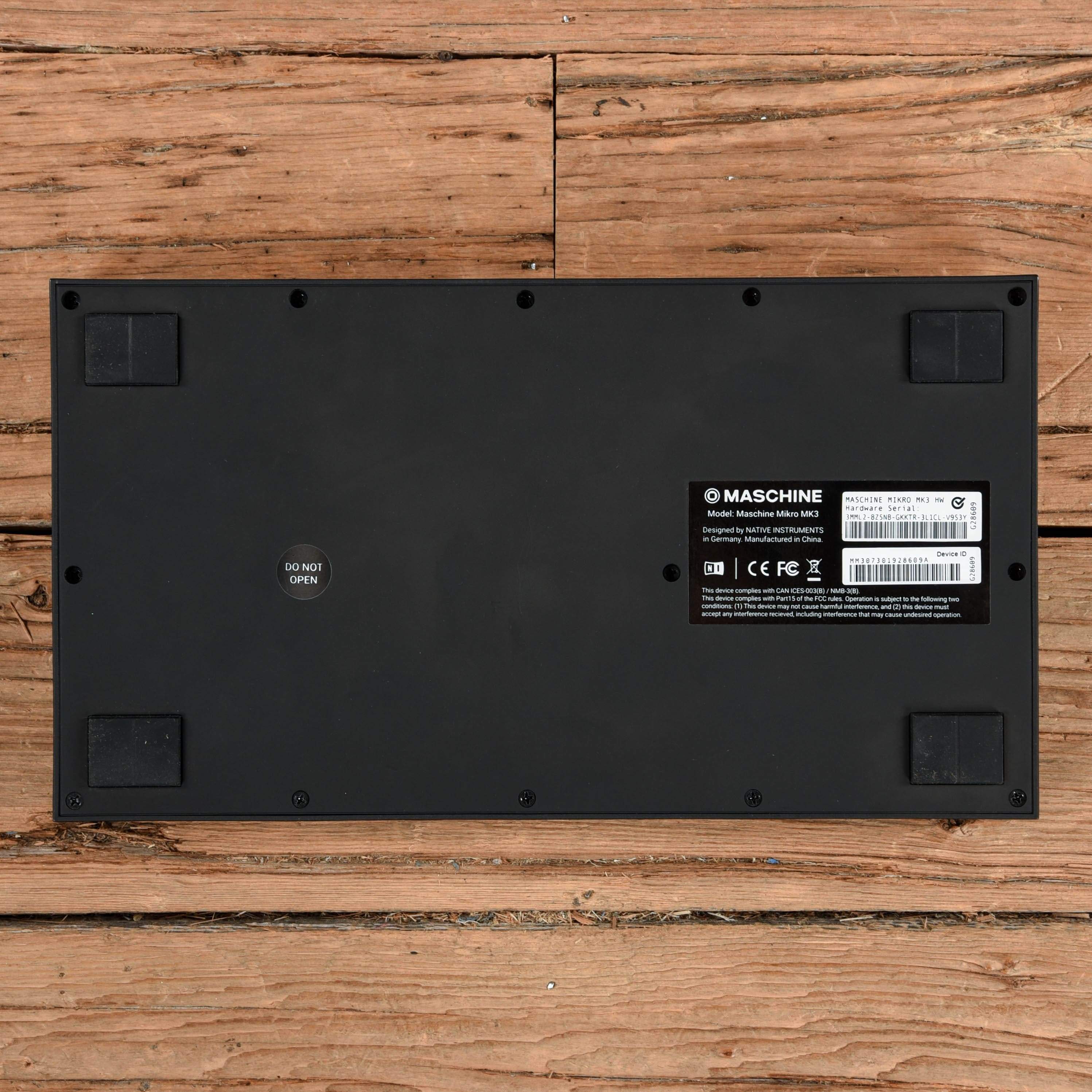 Native Instruments Maschine Mikro MKIII – Chicago Music Exchange