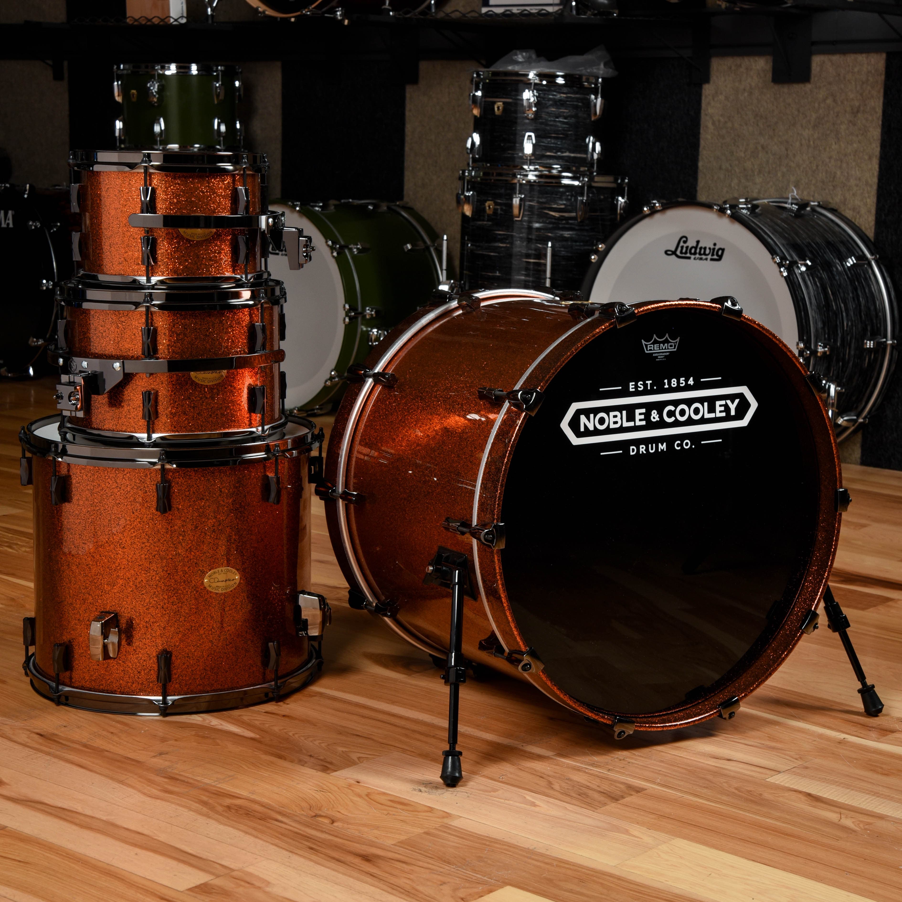 Noble & Cooley CD Maple 10/12/16/22/4pc. Drum Kit Copper Sparkle w