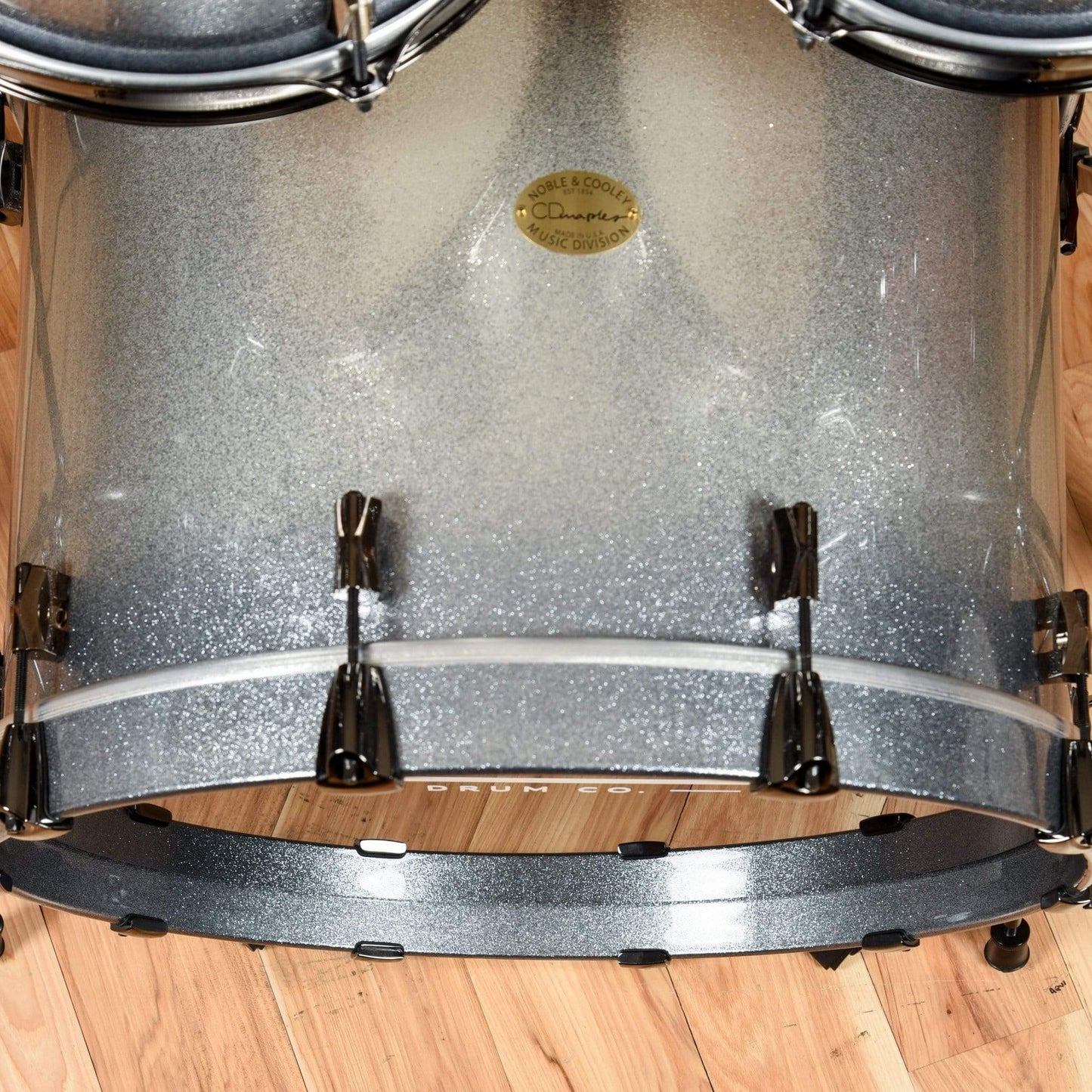 Noble & Cooley CD Maple 10/12/16/22 4pc. Drum Kit Milky Way w/Black Nickel Hardware Drums and Percussion / Acoustic Drums / Full Acoustic Kits