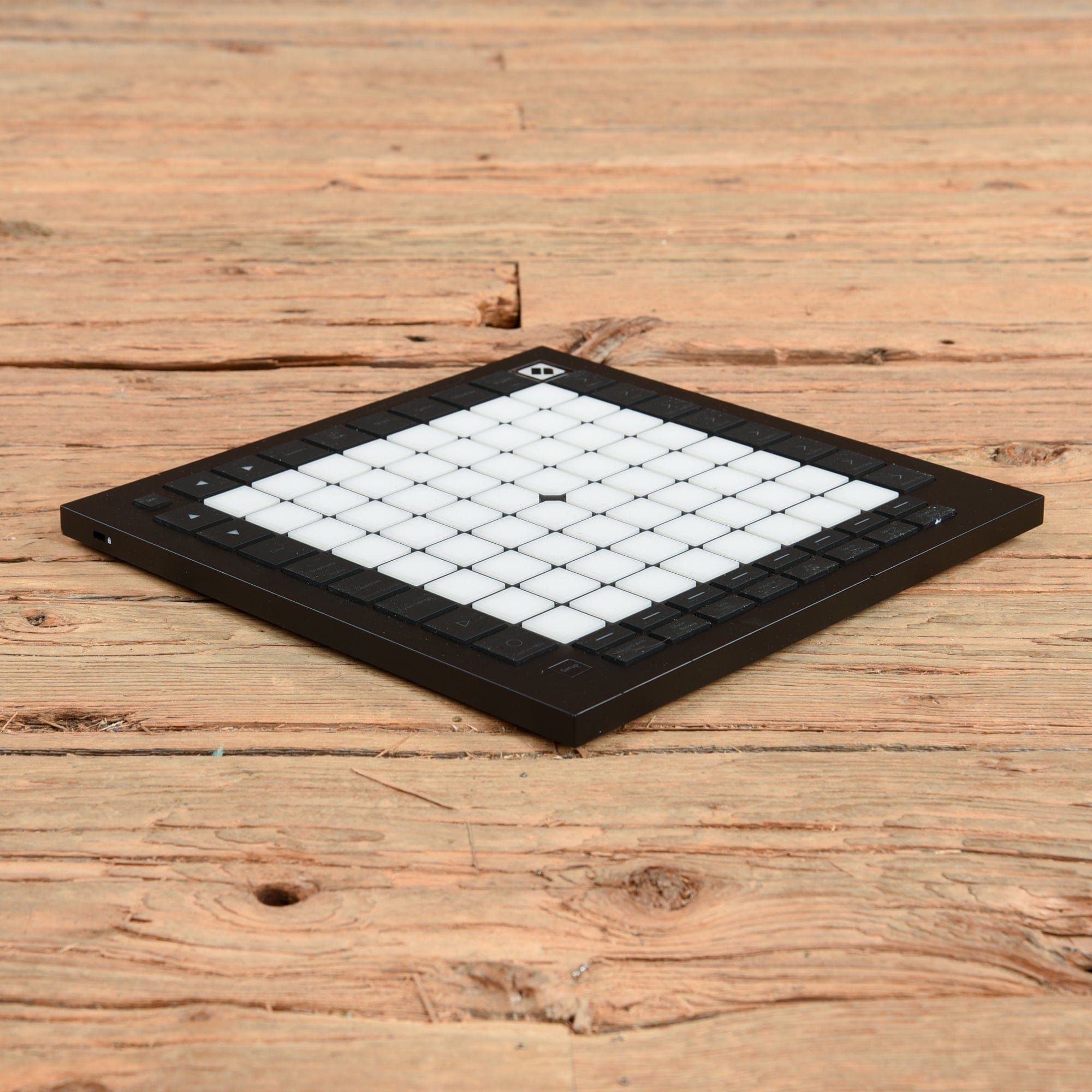 Novation Launchpad Pro MKIII USED Keyboards and Synths / Controllers