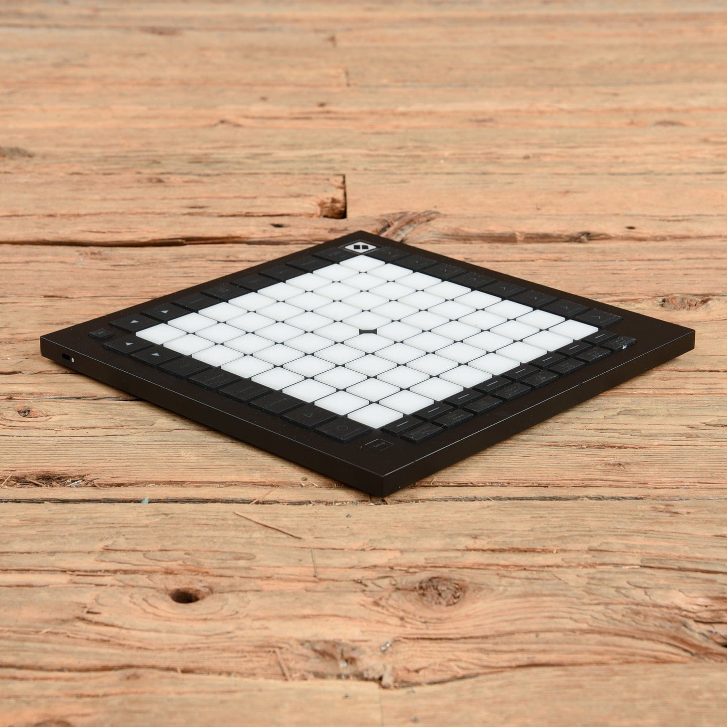 Novation Launchpad Pro MKIII USED Keyboards and Synths / Controllers