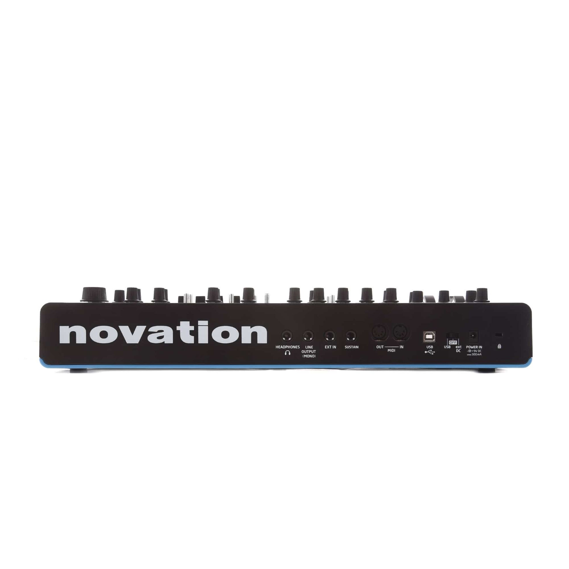 Novation Bass Station II Analog Synthesizer Keyboards and Synths / Synths / Analog Synths