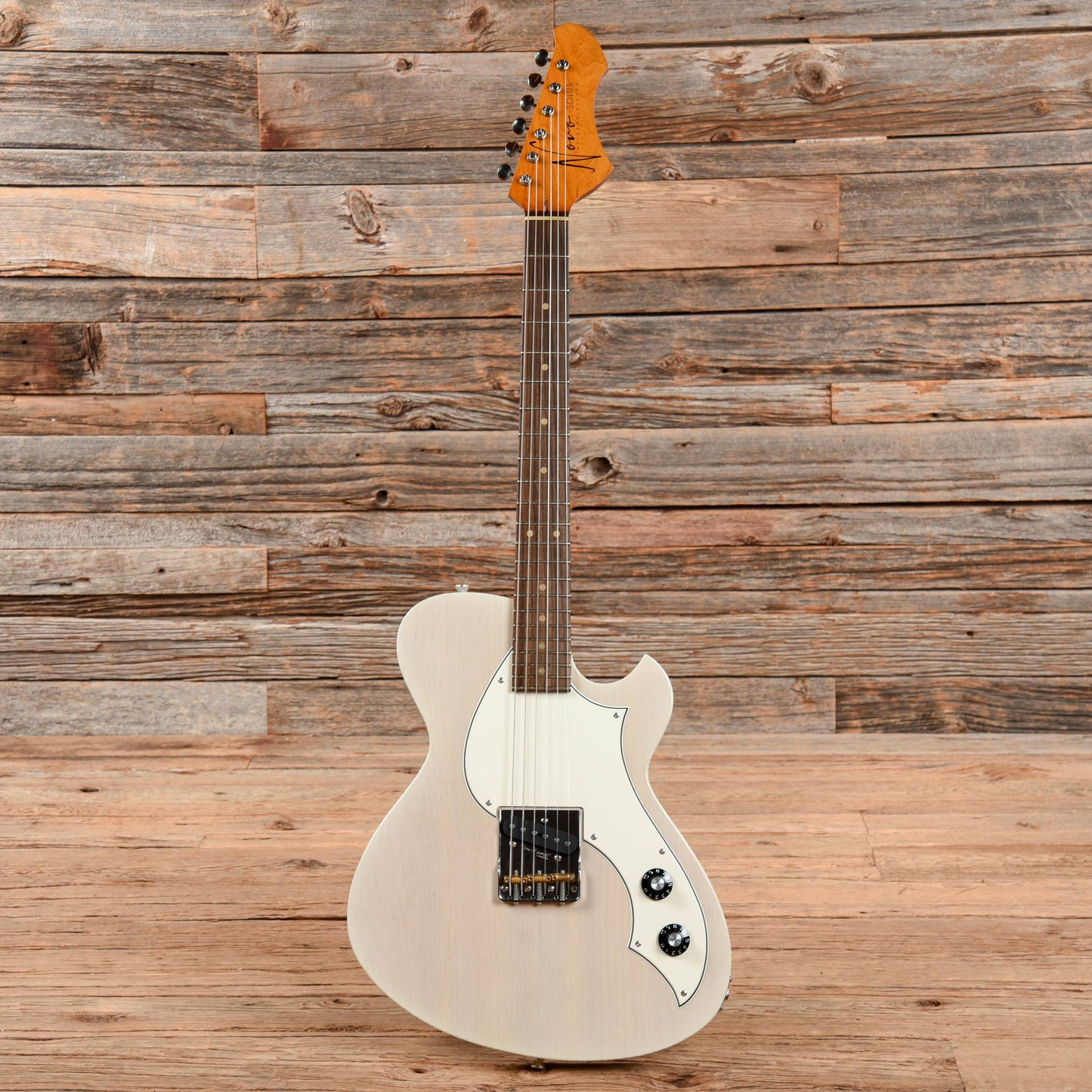 Novo Solus F1 Mary Kay White 2020 Electric Guitars / Solid Body