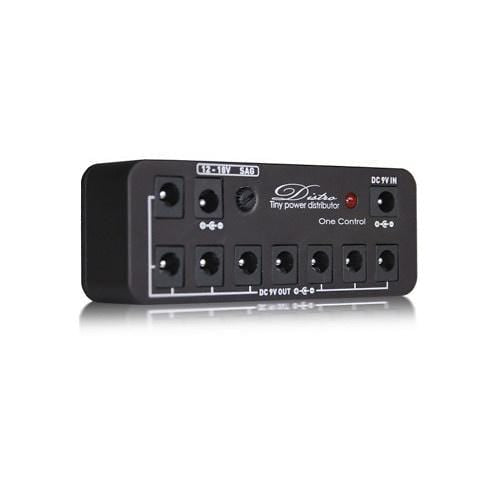 One Control Micro Distro Tiny Power Distributor for Pedal Board Effects and Pedals / Pedalboards and Power Supplies