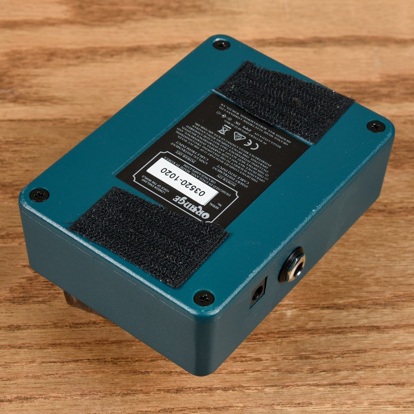 Orange Fur Coat Fuzz / Octave Pedal Effects and Pedals / Fuzz