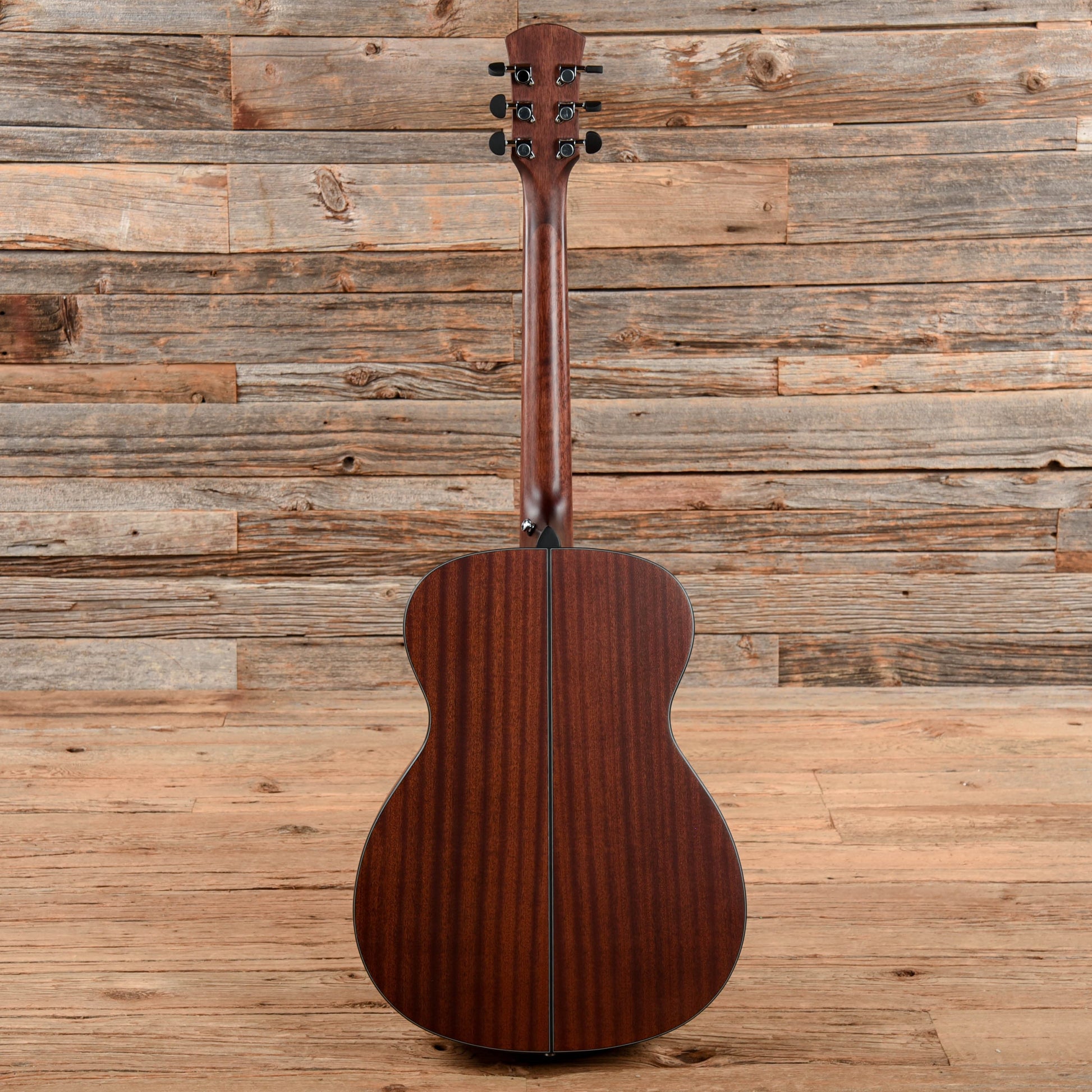 Orangewood Oliver C Natural Acoustic Guitars / Concert