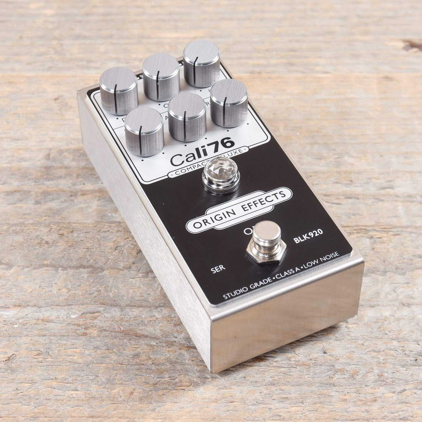 Origin Effects Cali76 Compact Deluxe LTD Inverted Black Effects and Pedals / Compression and Sustain