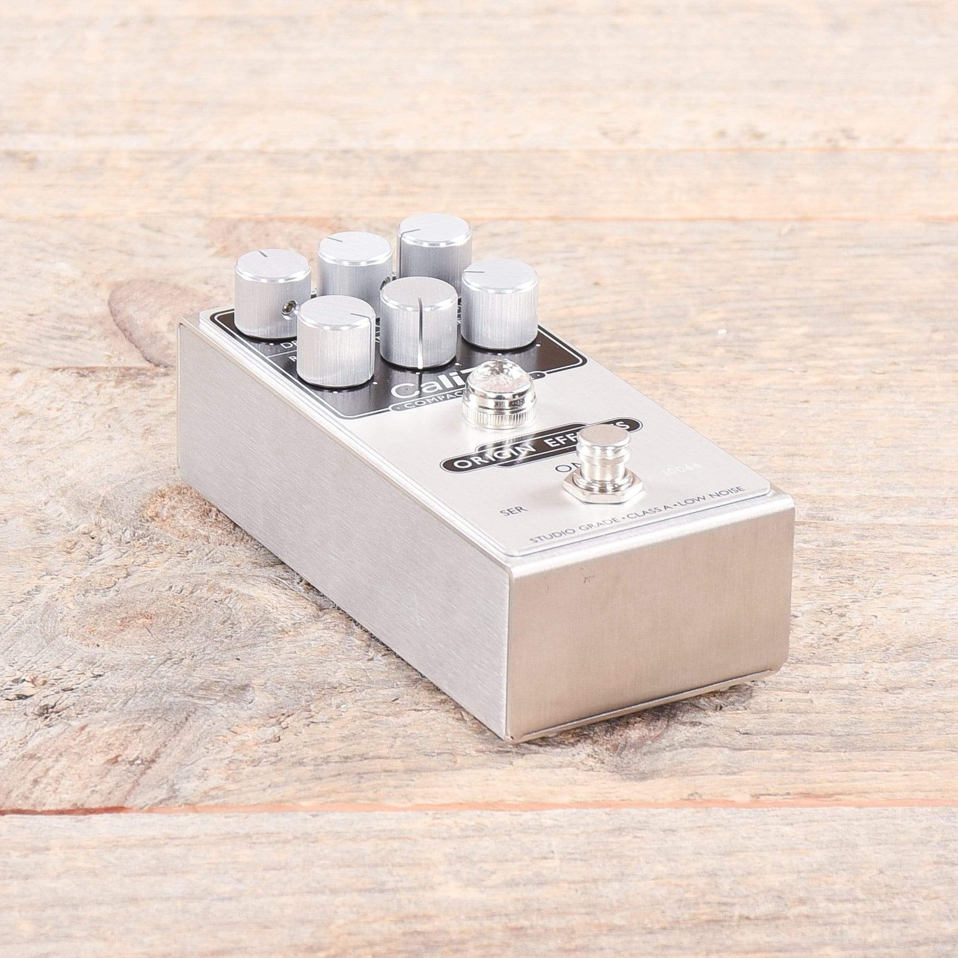 Origin Effects Cali76 Compact Deluxe Effects and Pedals / Compression and Sustain
