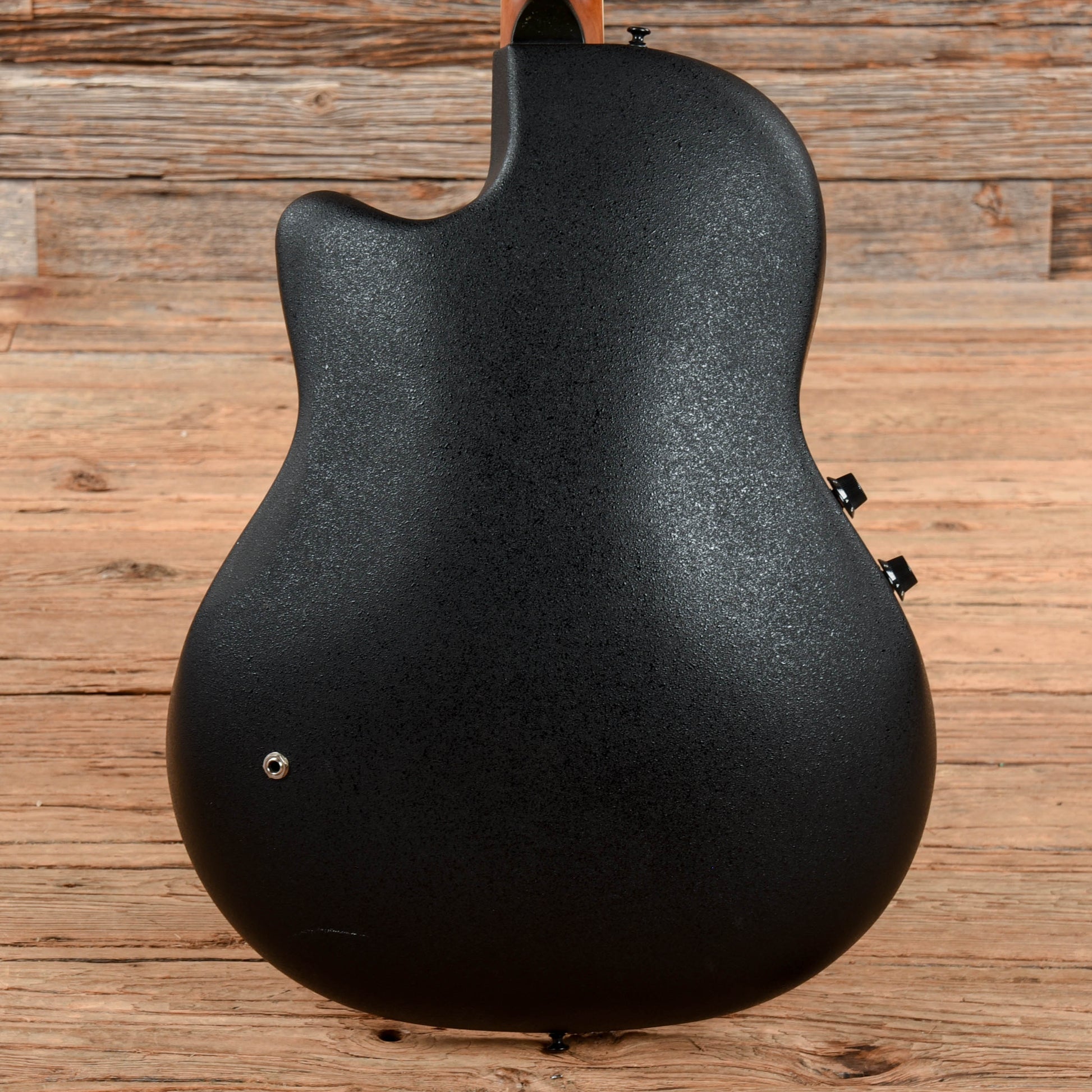 Ovation Celebrity  2000 Acoustic Guitars / Built-in Electronics