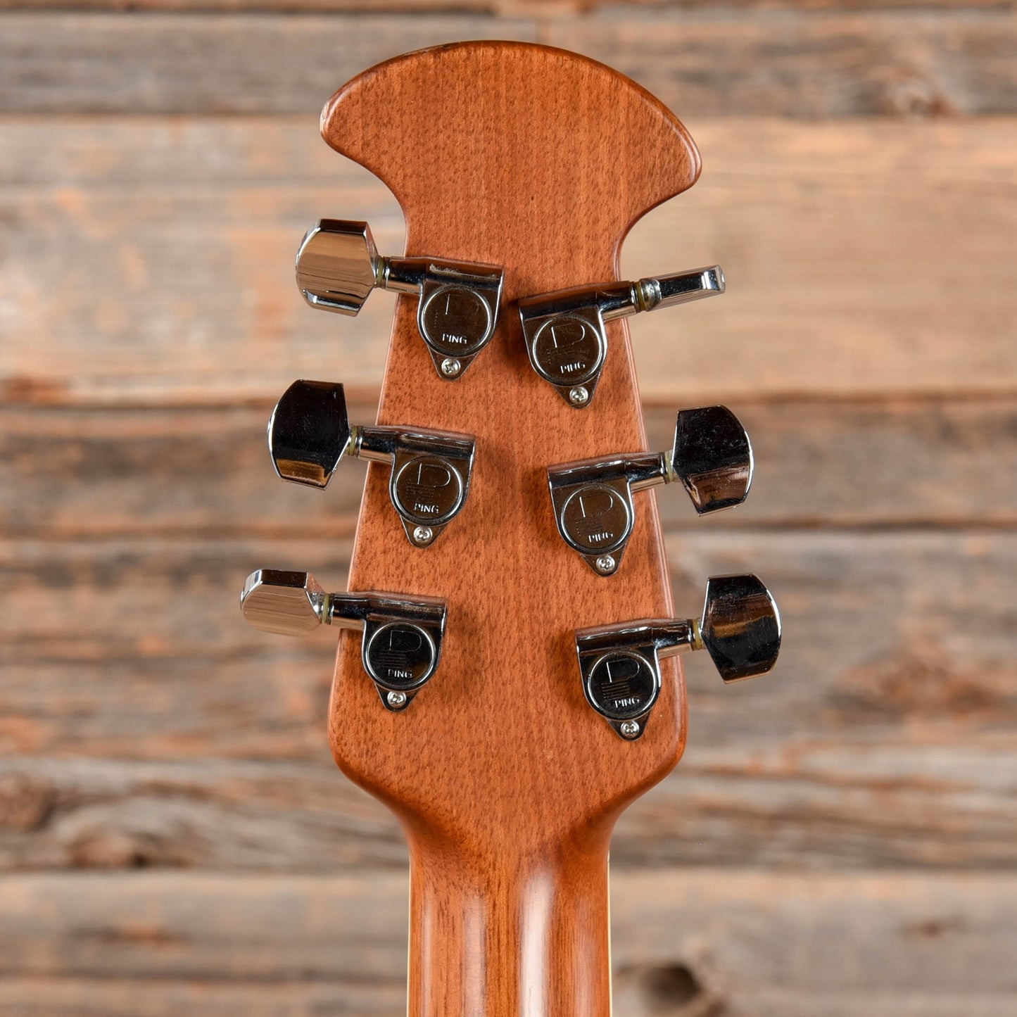 Ovation Celebrity  2000 Acoustic Guitars / Built-in Electronics