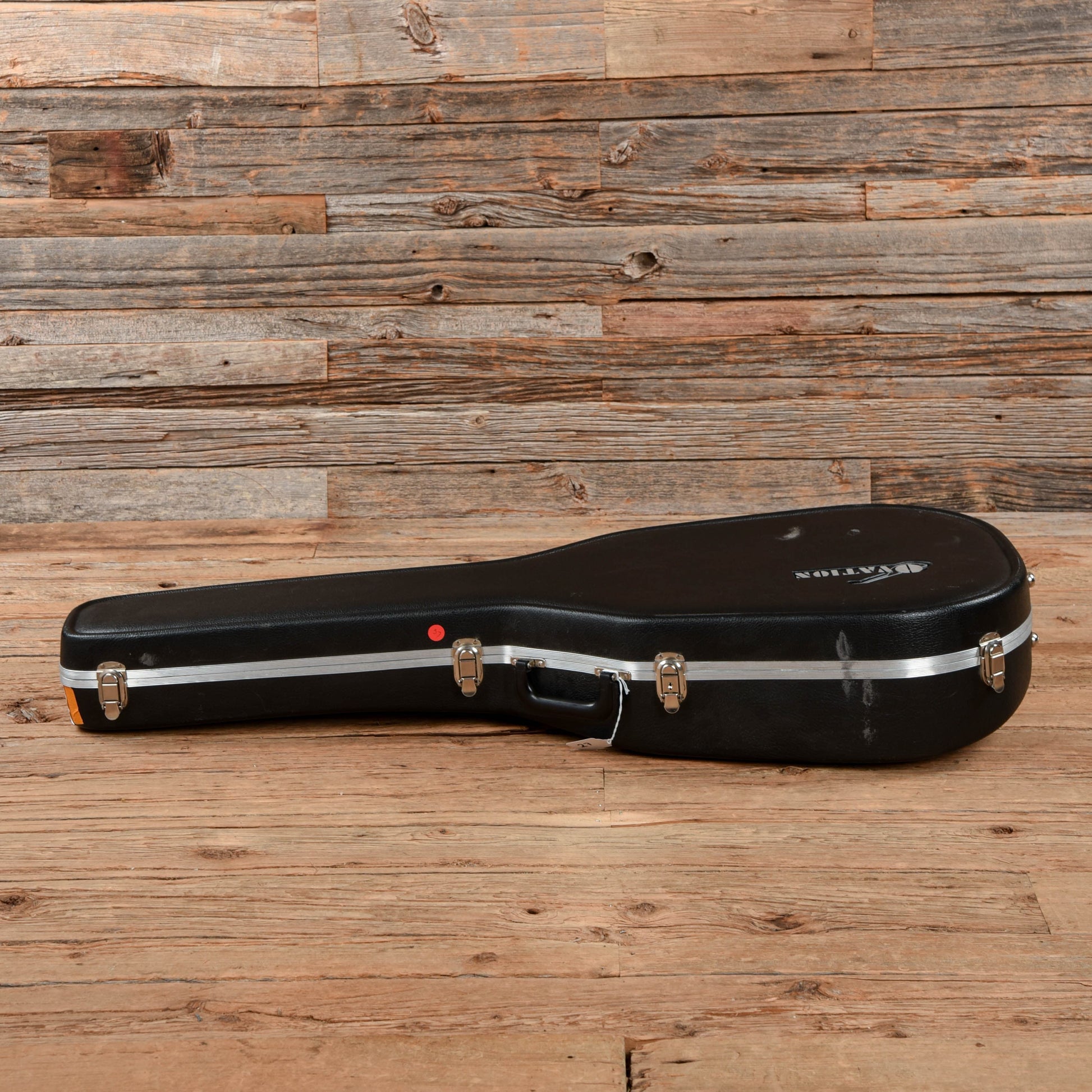 Ovation Celebrity  2000 Acoustic Guitars / Built-in Electronics