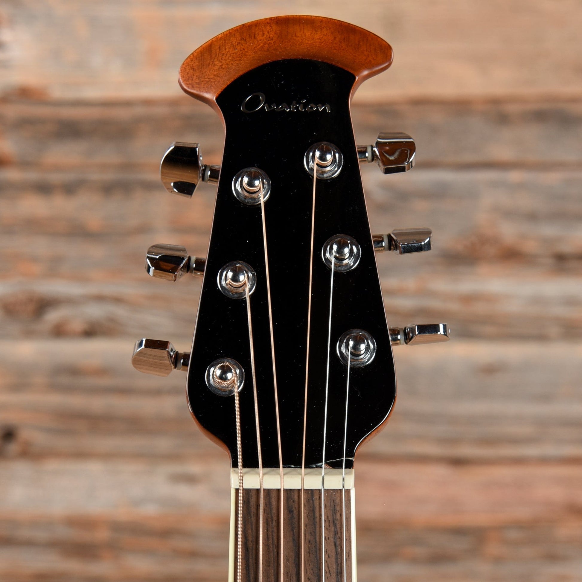 Ovation CS28P Celebrity Plus Sunburst Acoustic Guitars / Built-in Electronics