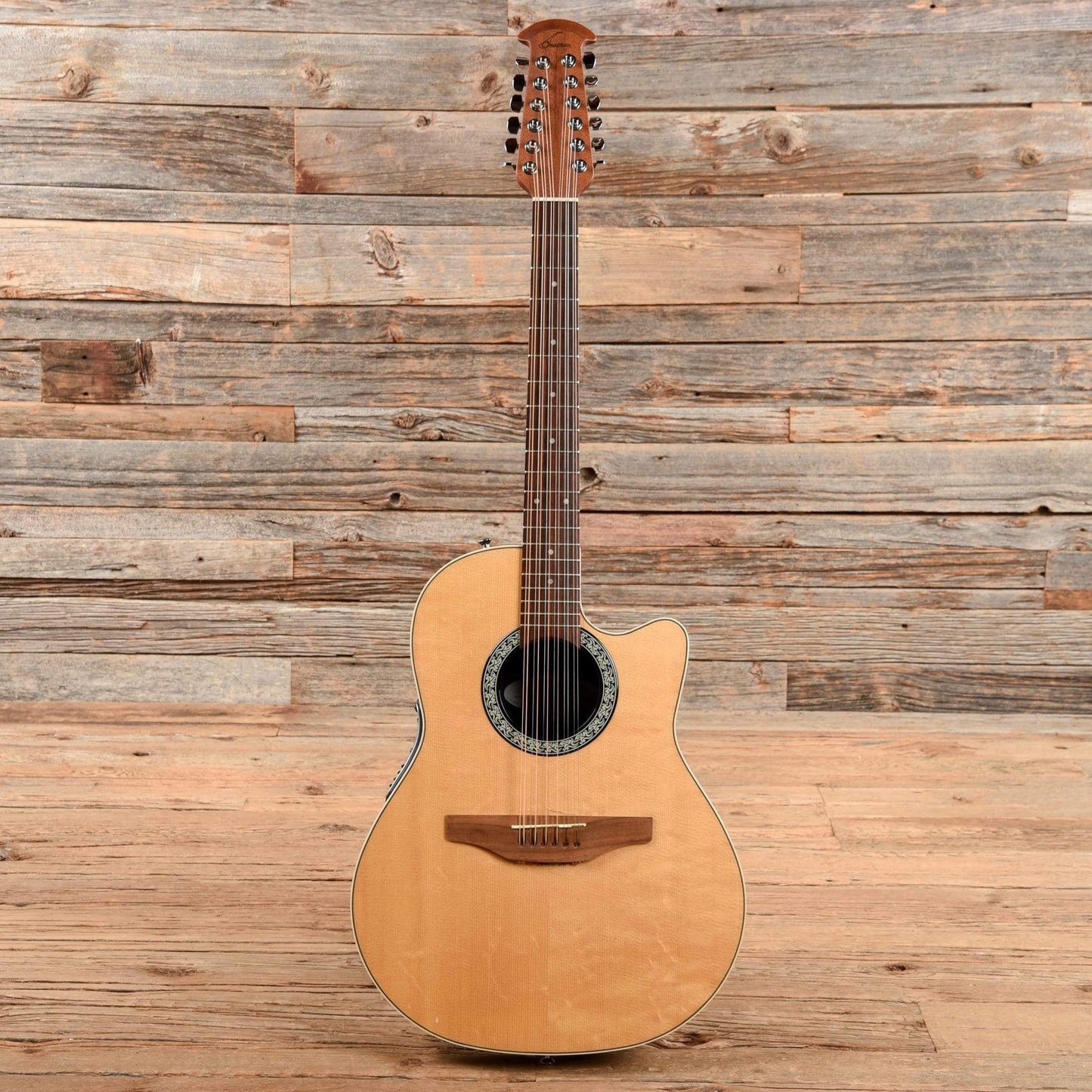 Ovation Standard Balladeer 12-String Natural Acoustic Guitars / Built-in Electronics