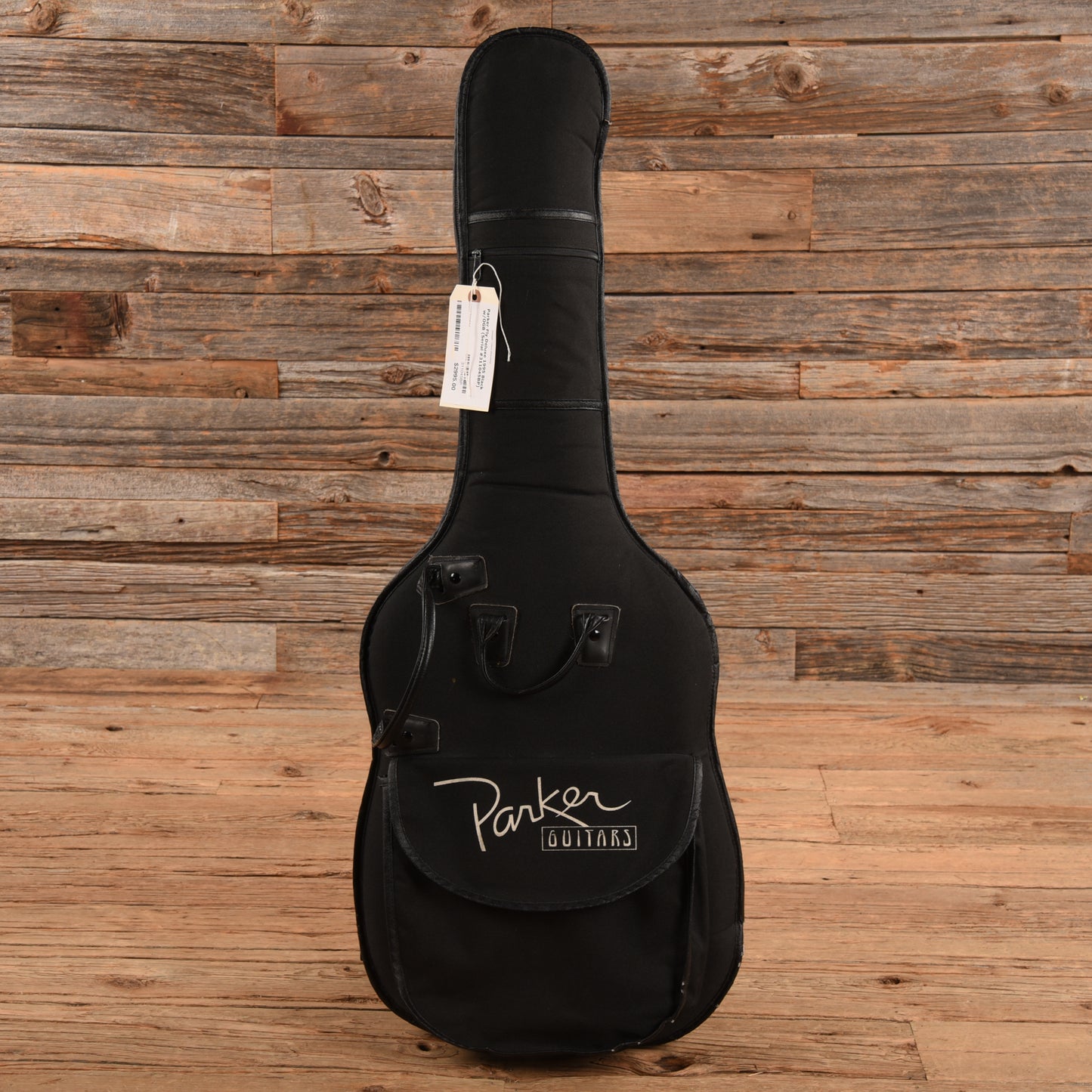 Parker Fly Deluxe Black 1995 Electric Guitars / Solid Body