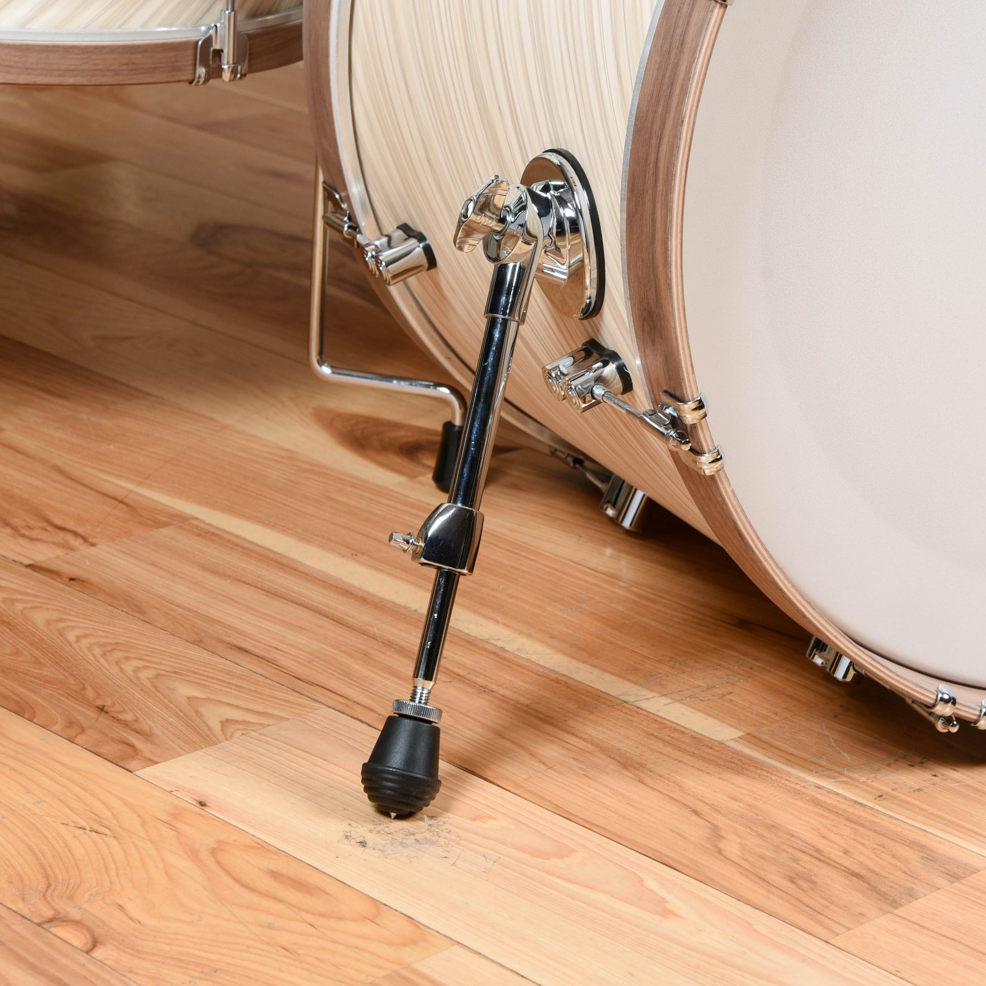 PDP Concept Limited Edition 12/16/22 3pc. Drum Kit Twisted Ivory w/Walnut Hoops Drums and Percussion / Acoustic Drums / Full Acoustic Kits