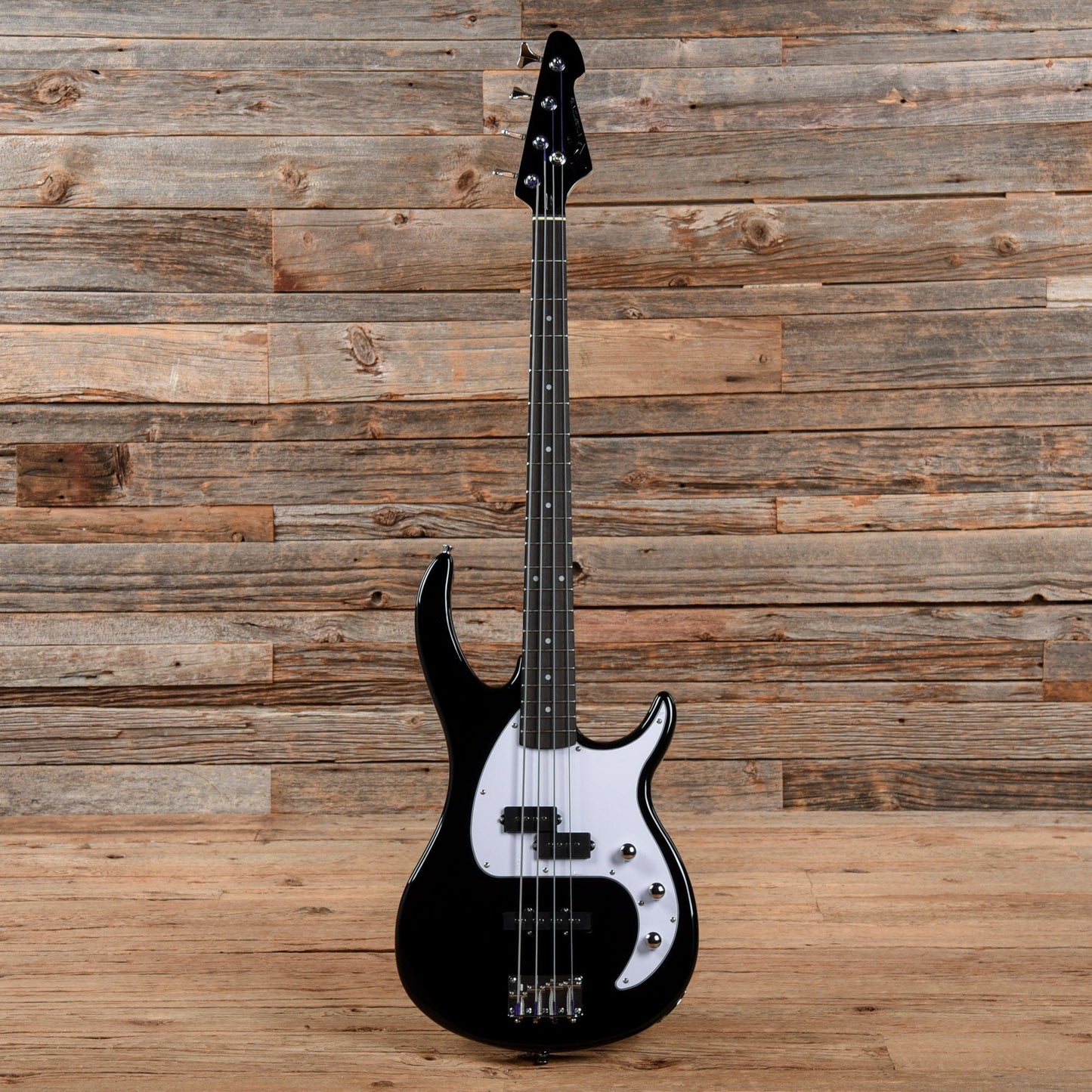 Peavey Milestone 4-String Bass Black Bass Guitars / 4-String