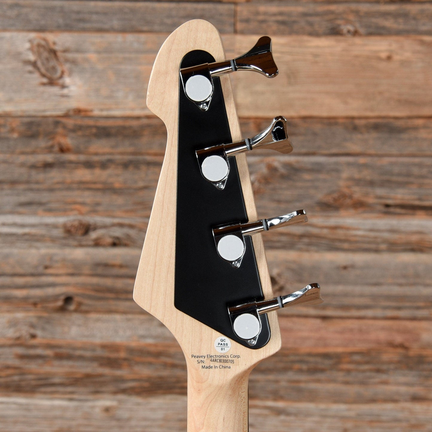 Peavey Milestone 4-String Bass Black Bass Guitars / 4-String