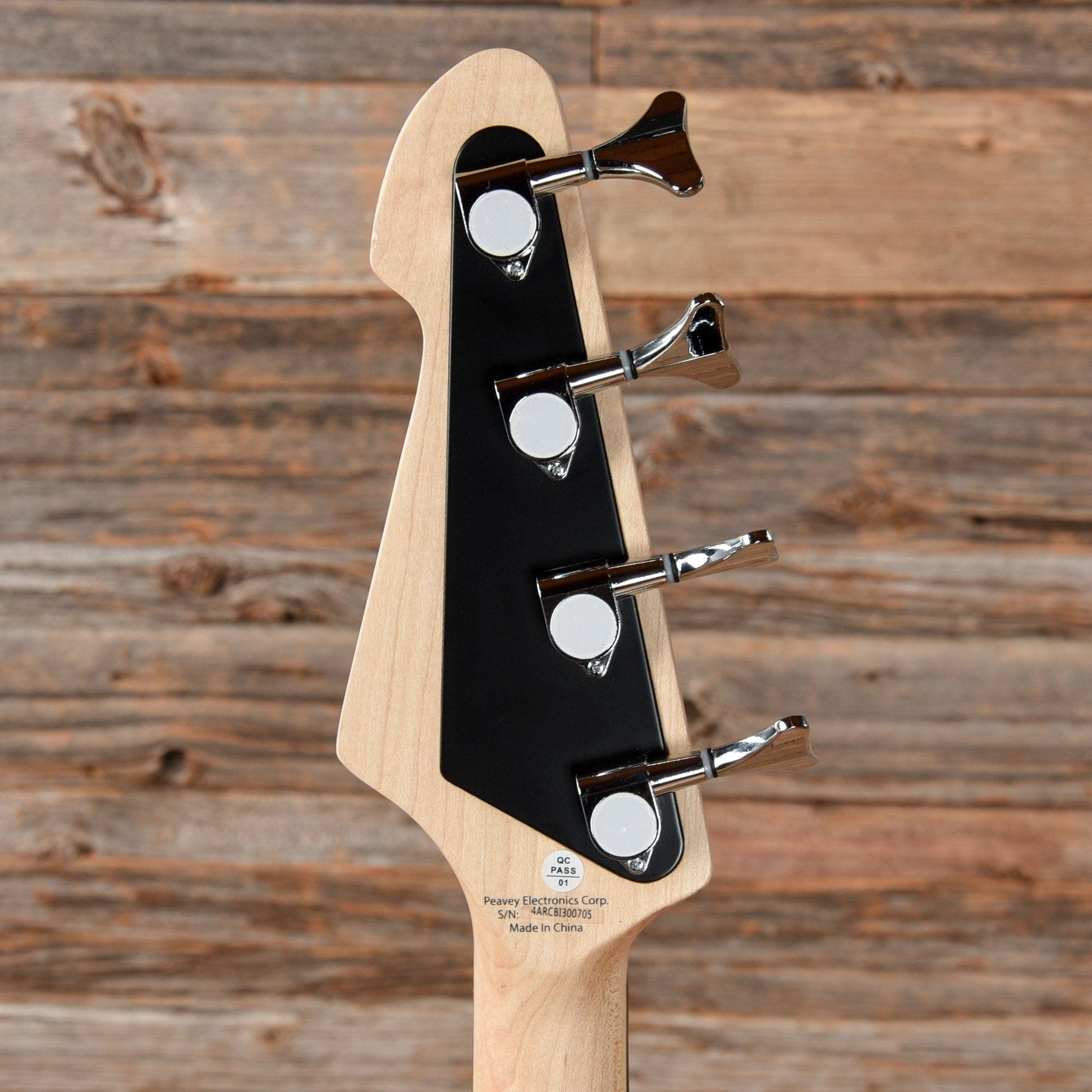 Peavey Milestone 4-String Bass Black Bass Guitars / 4-String