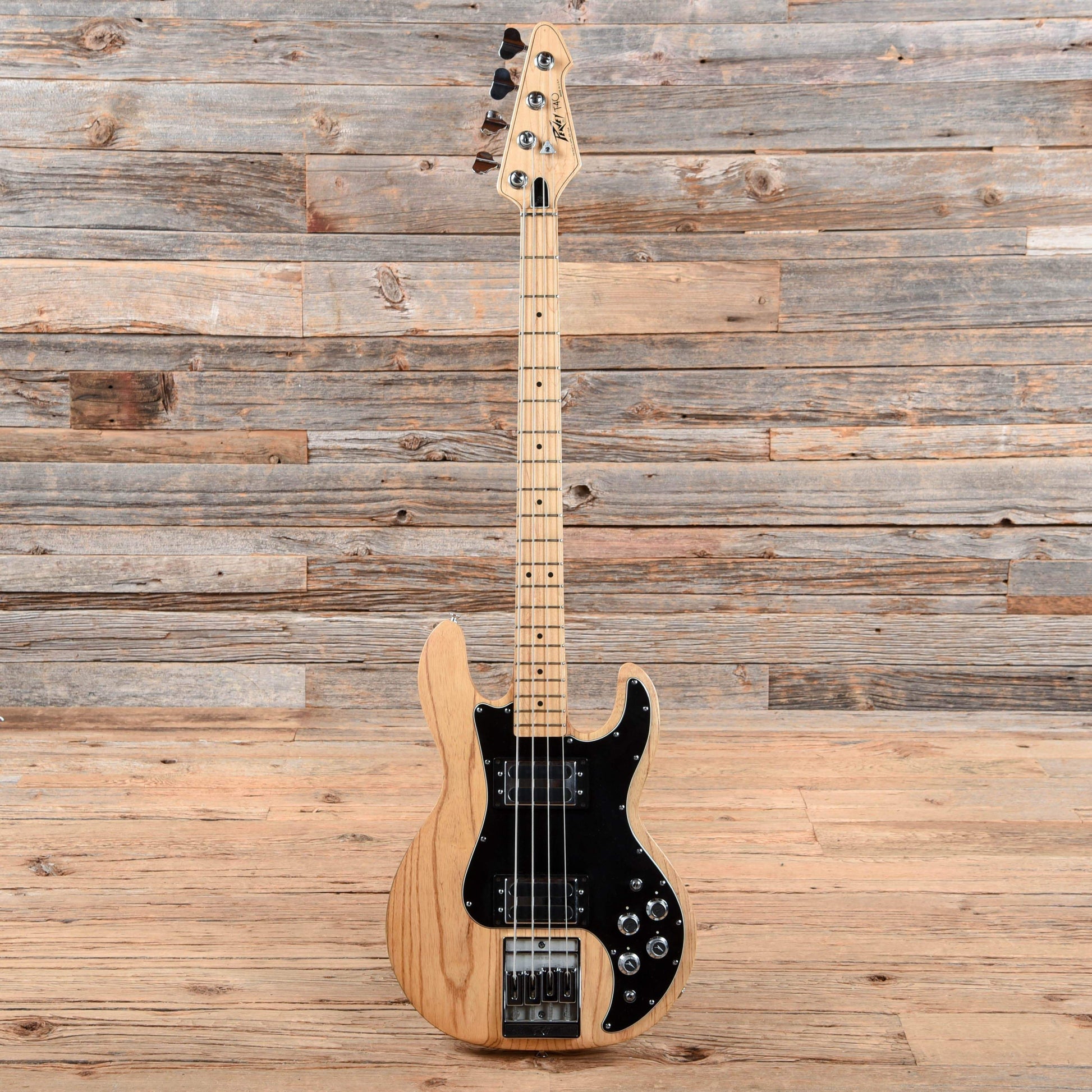 Peavey T-40 Natural 1979 Bass Guitars / 4-String