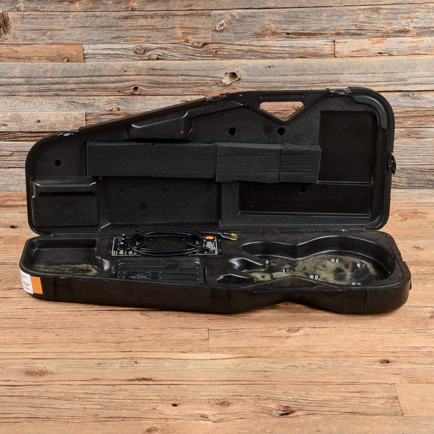 Peavey T-15 w/ Amp in Case Natural 1984 Electric Guitars / Solid Body