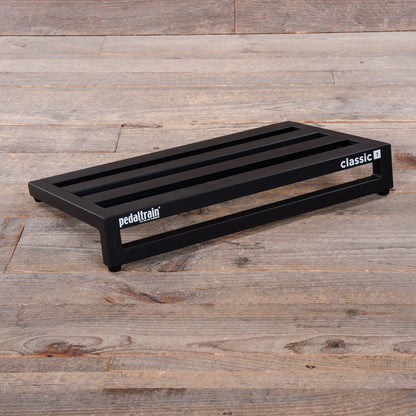 Pedaltrain Classic 1 Pedalboard w/Soft Case Effects and Pedals / Pedalboards and Power Supplies