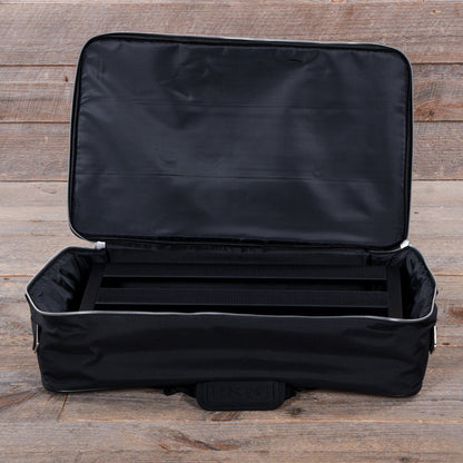 Pedaltrain Classic 1 Pedalboard w/Soft Case Effects and Pedals / Pedalboards and Power Supplies