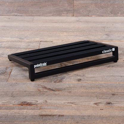 Pedaltrain Classic 1 Pedalboard w/Soft Case Effects and Pedals / Pedalboards and Power Supplies