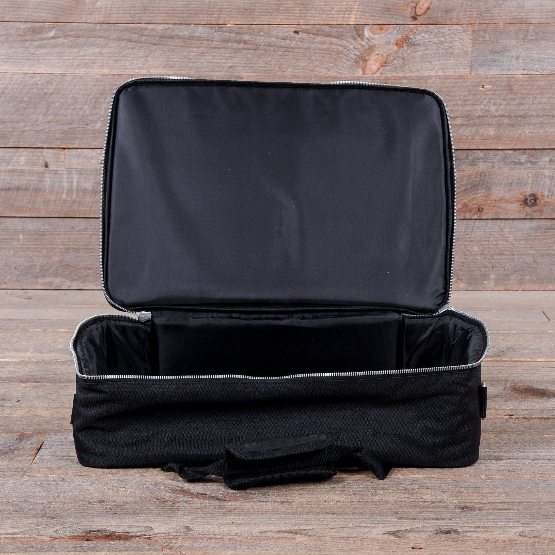 Pedaltrain Classic JR Pedalboard 4 Rails 18x12.5 w/Soft Case Effects and Pedals / Pedalboards and Power Supplies