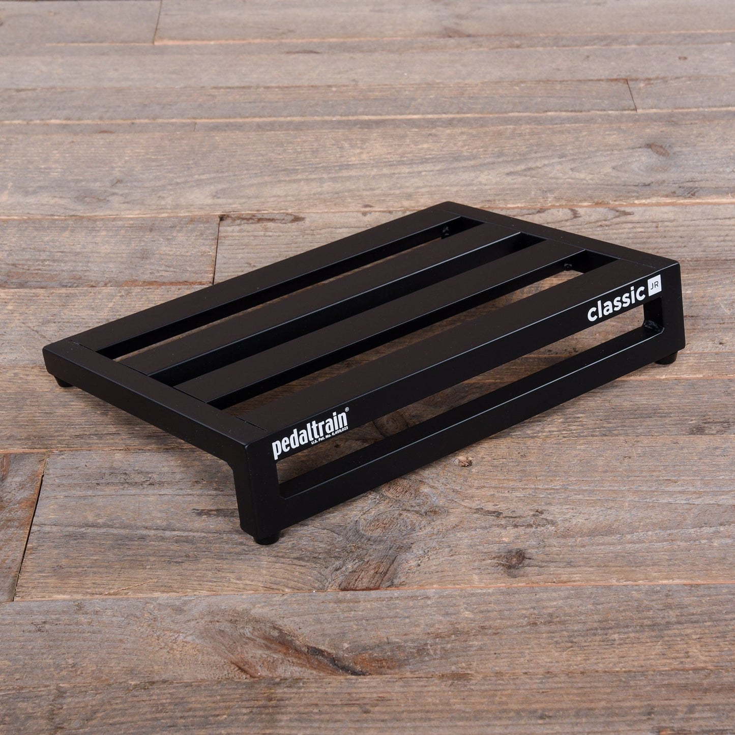 Pedaltrain Classic JR Pedalboard 4 Rails 18x12.5 w/Soft Case Effects and Pedals / Pedalboards and Power Supplies