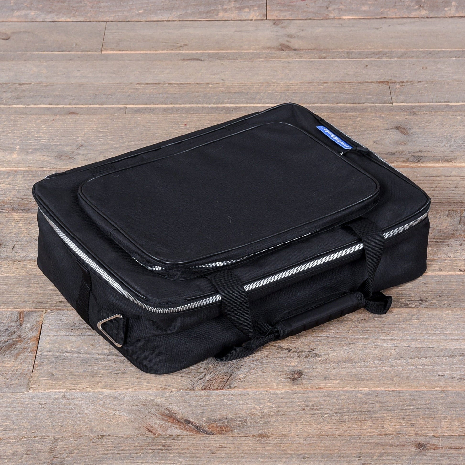 Pedaltrain Classic JR Pedalboard 4 Rails 18x12.5 w/Soft Case Effects and Pedals / Pedalboards and Power Supplies