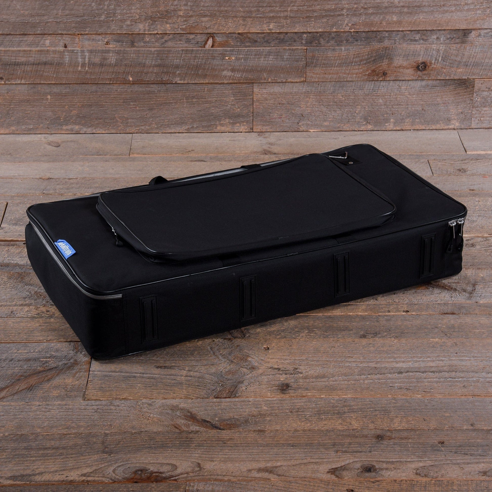 Pedaltrain Classic PRO Pedalboard 5 Rails 32x16 w/Soft Case Effects and Pedals / Pedalboards and Power Supplies