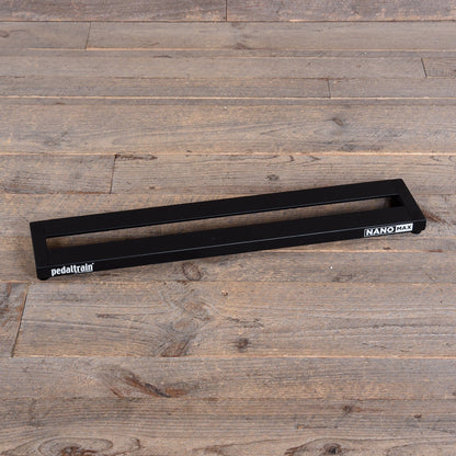 Pedaltrain Nano Max w/ Soft Case Effects and Pedals / Pedalboards and Power Supplies