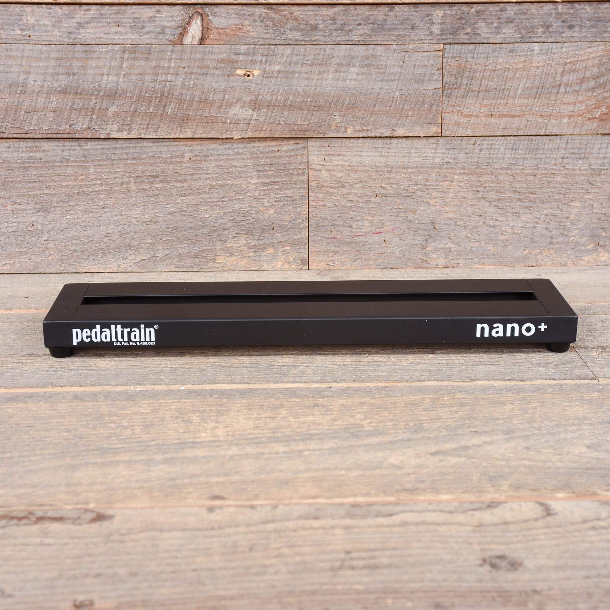 Pedaltrain NANO Plus Pedalboard 2 Rails 18x5 w/Soft Case – Chicago ...