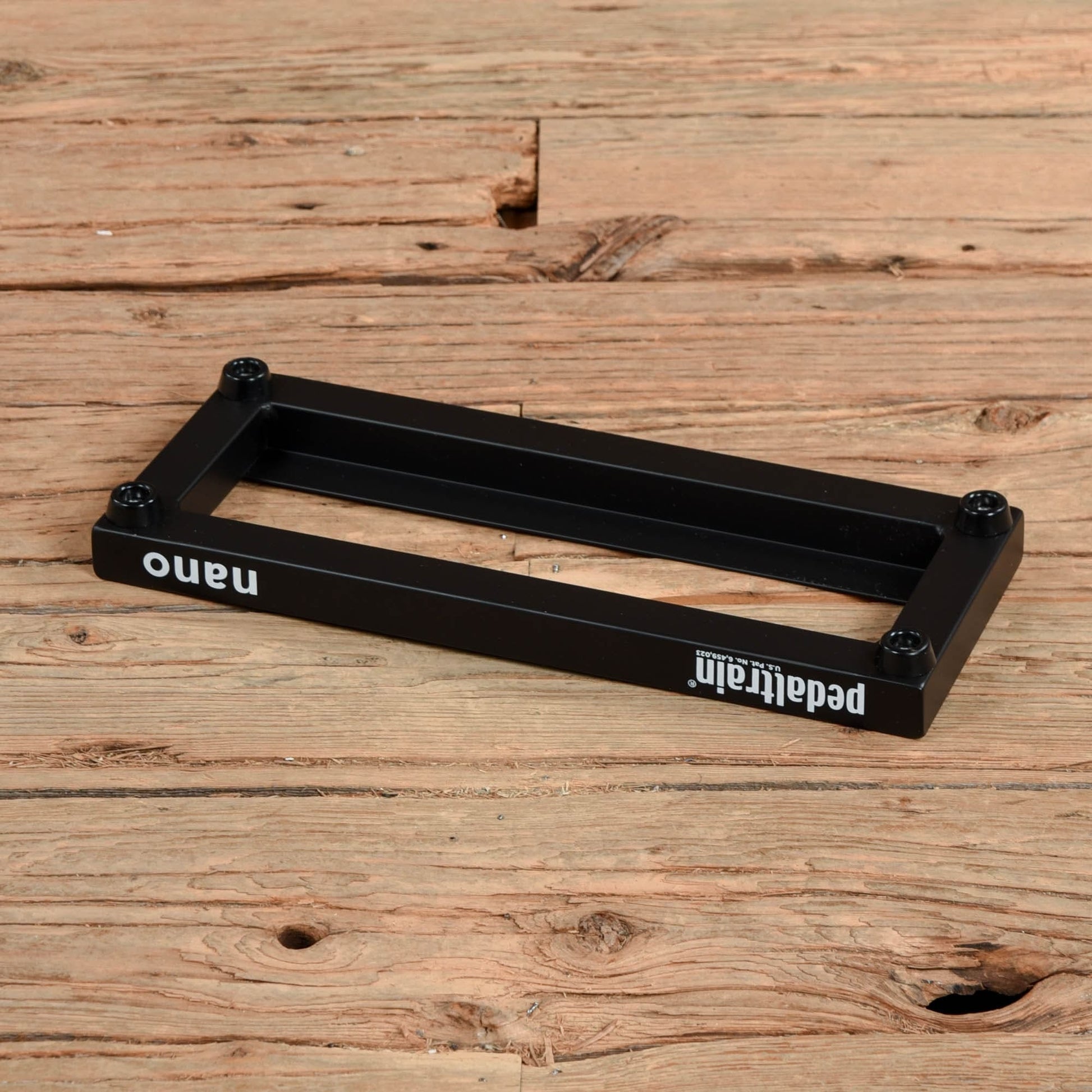 Pedaltrain Nano Effects and Pedals / Pedalboards and Power Supplies