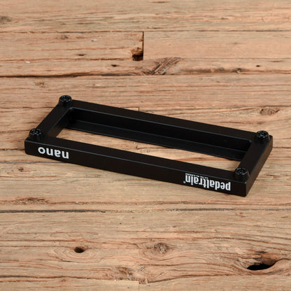 Pedaltrain Nano Effects and Pedals / Pedalboards and Power Supplies