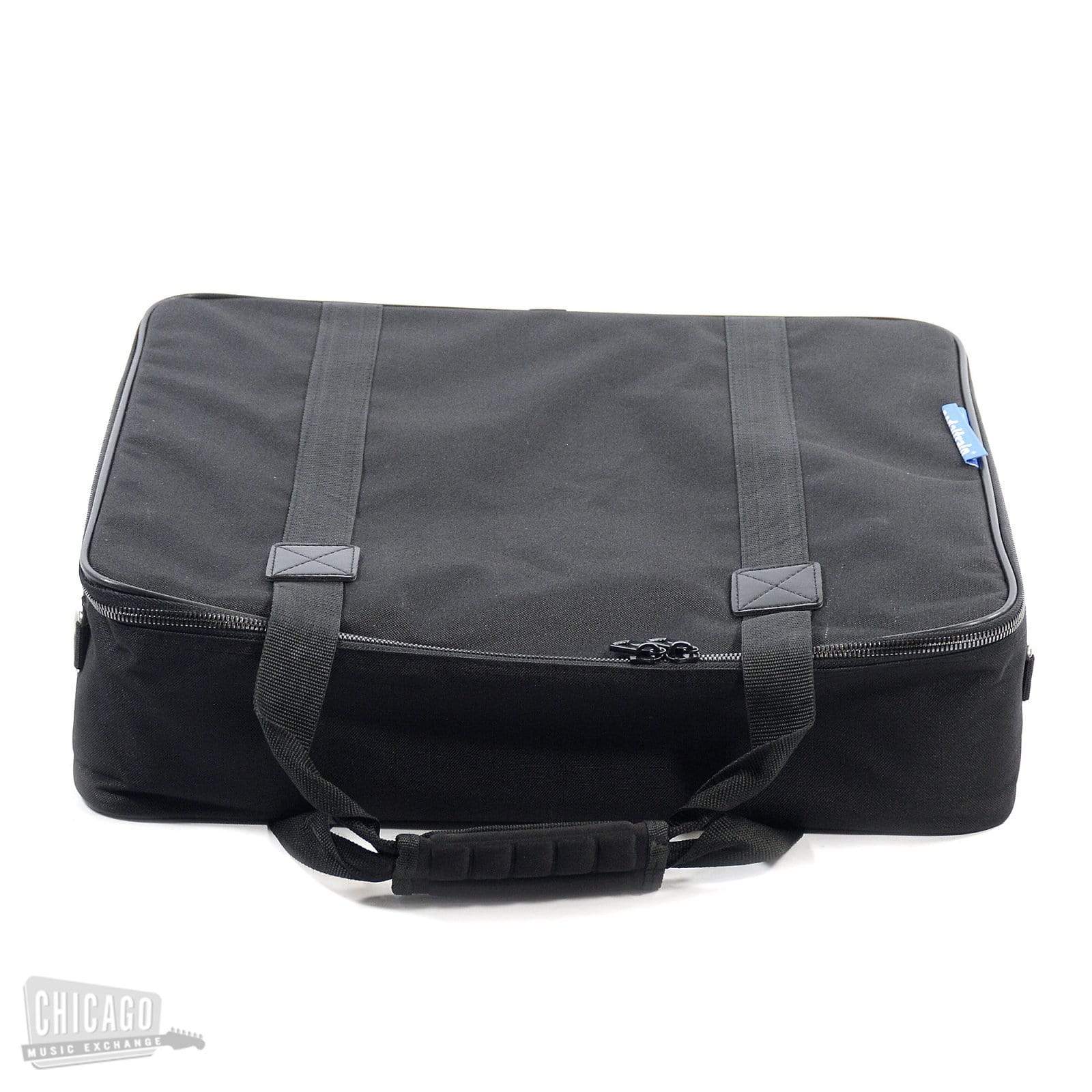 Pedaltrain NOVO 18 Pedalboard 5 Rails 18x14.5 w/Soft Case Effects and Pedals / Pedalboards and Power Supplies